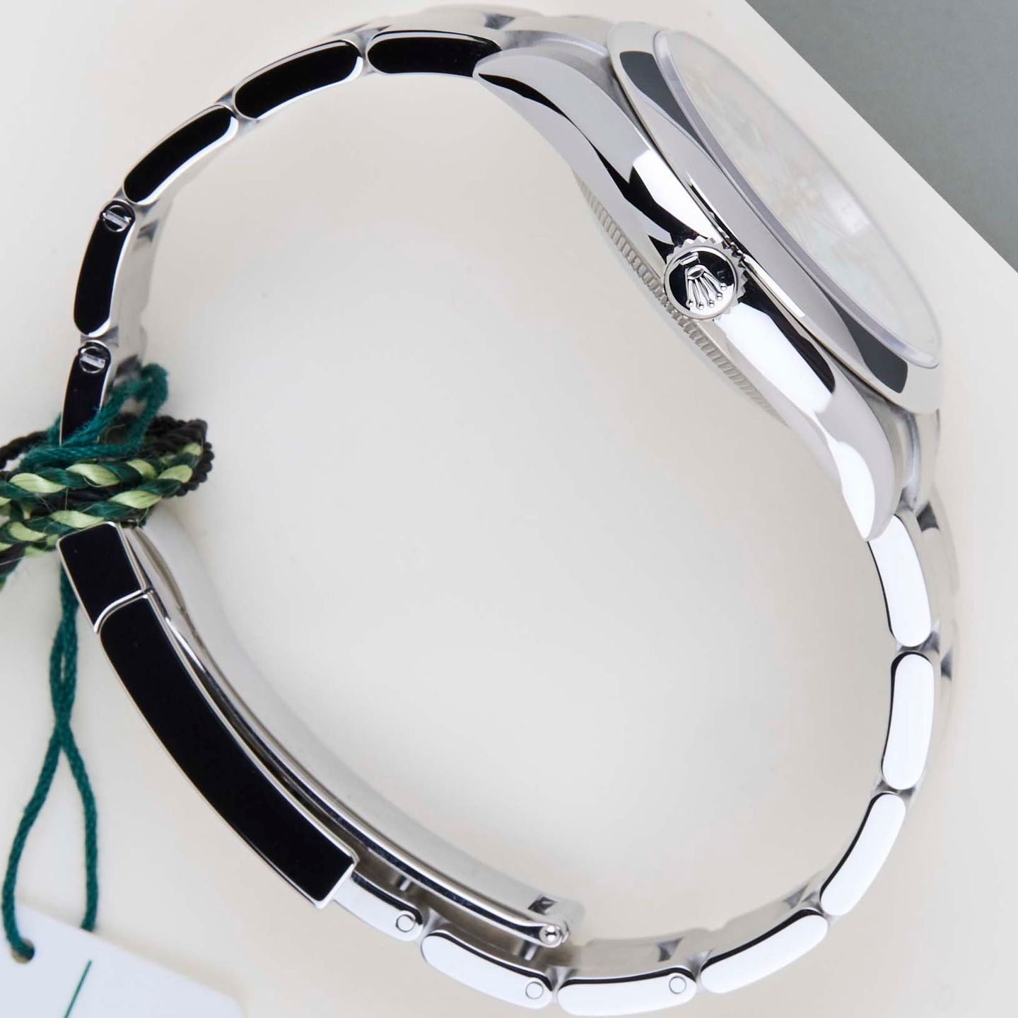 Rolex Oyster Perpetual 36 126000 - (7/8)