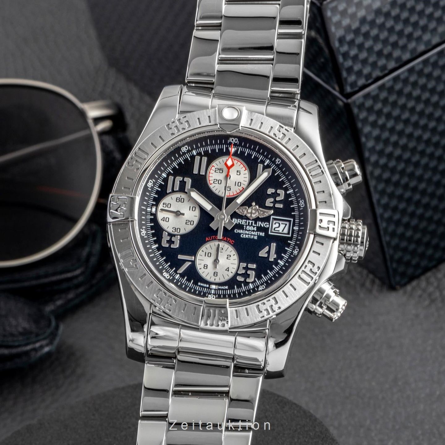 Breitling Avenger II A13381 - (1/8)