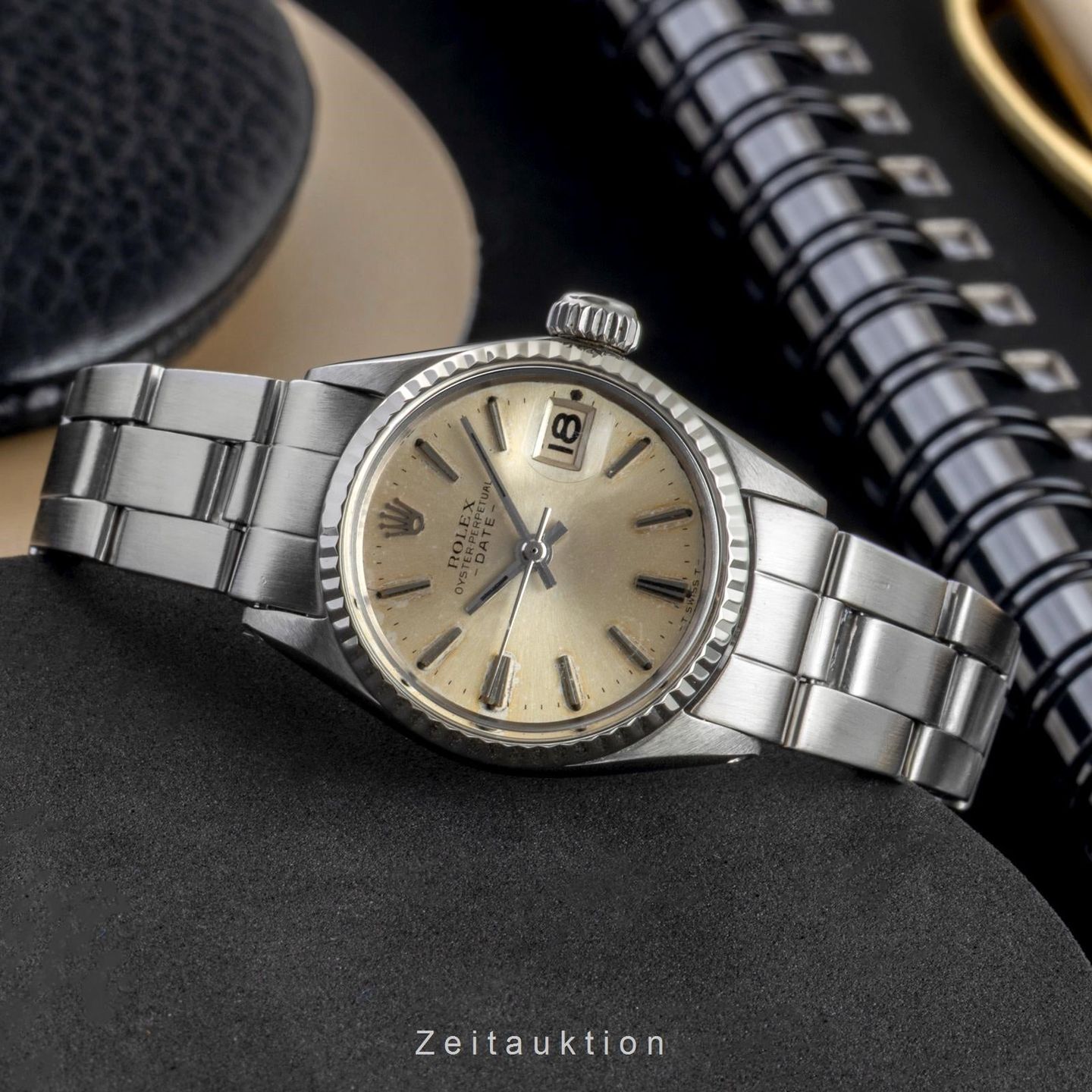 Rolex Oyster Perpetual Lady Date 6517 - (2/8)