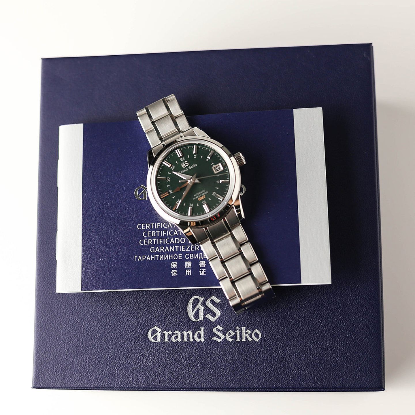 Grand Seiko Elegance Collection SBGJ251 (2022) - Green dial 40 mm Steel case (2/5)