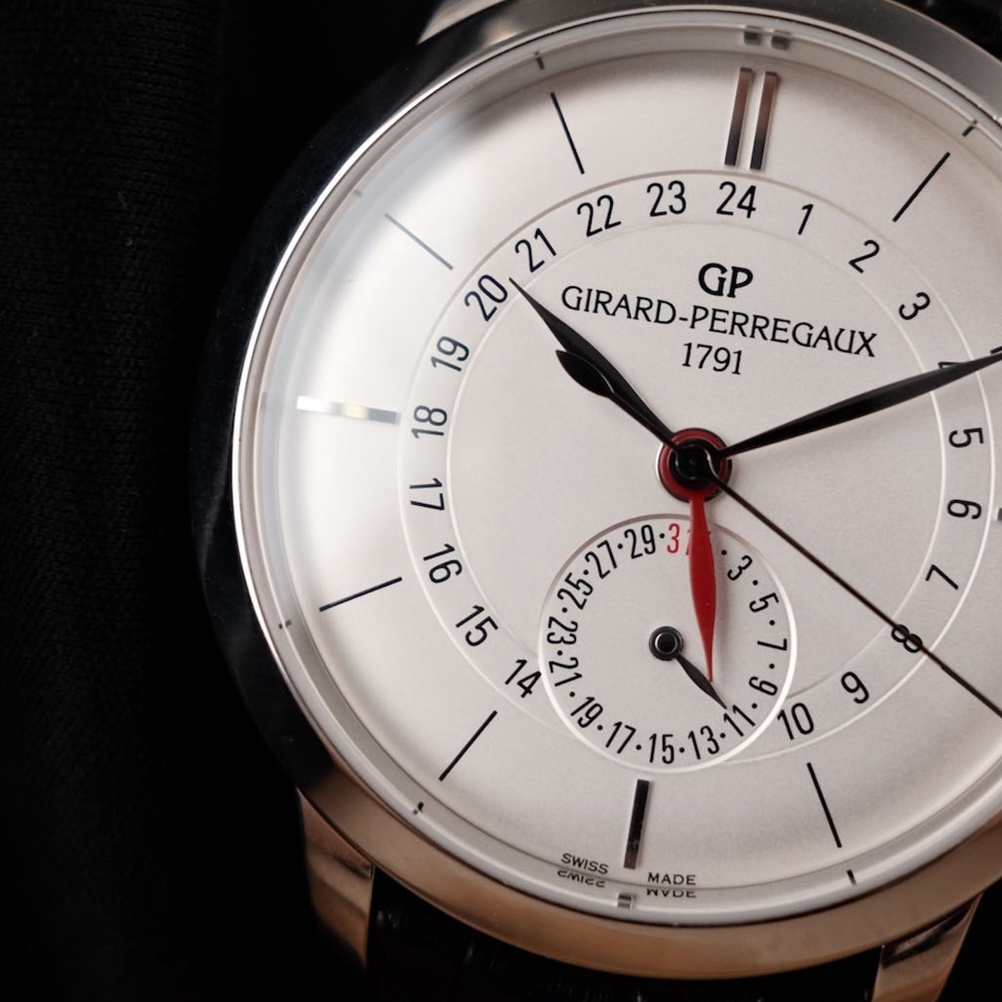 Girard-Perregaux 1966 49544-11-132-BB60 - (4/8)