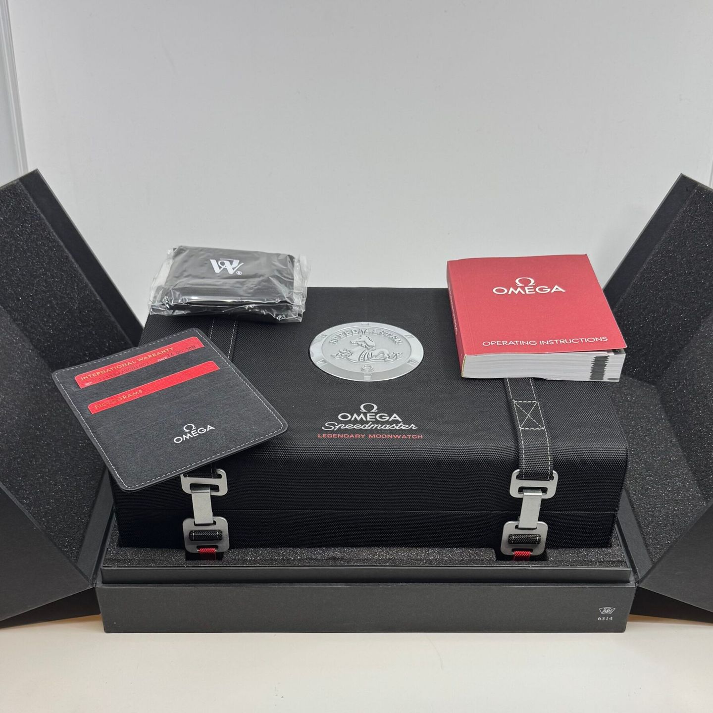 Omega Speedmaster Professional Moonwatch 311.33.42.30.01.001 - (4/8)