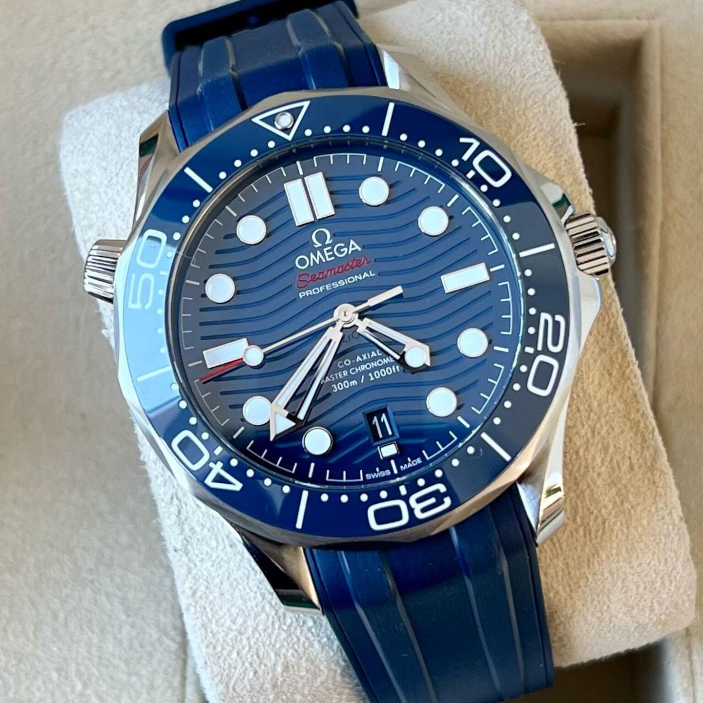 Omega Seamaster Diver 300 M 210.32.42.20.03.001 (2023) - Blue dial 42 mm Steel case (1/5)