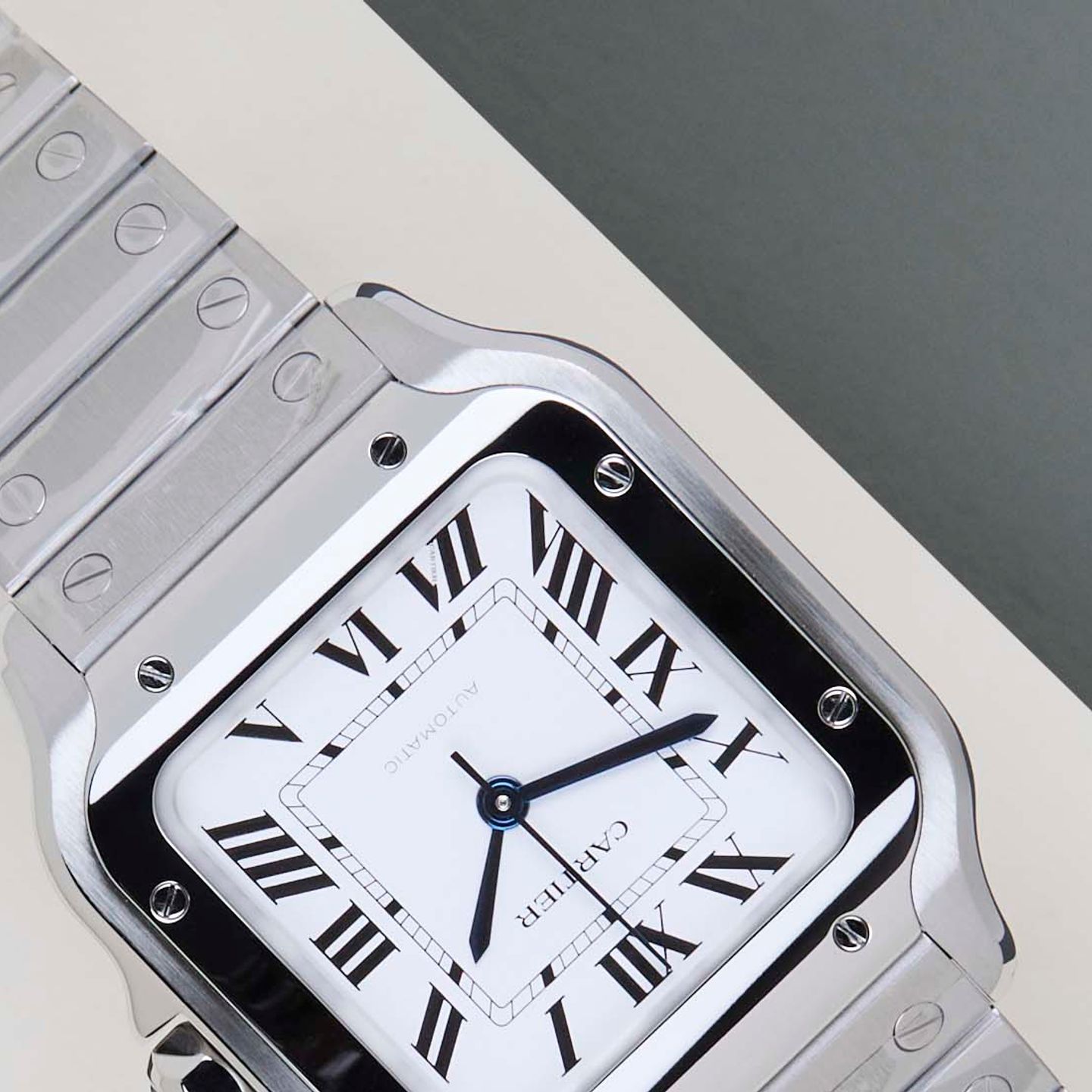 Cartier Santos WSSA0029 (2026) - Silver dial 35 mm Steel case (4/8)