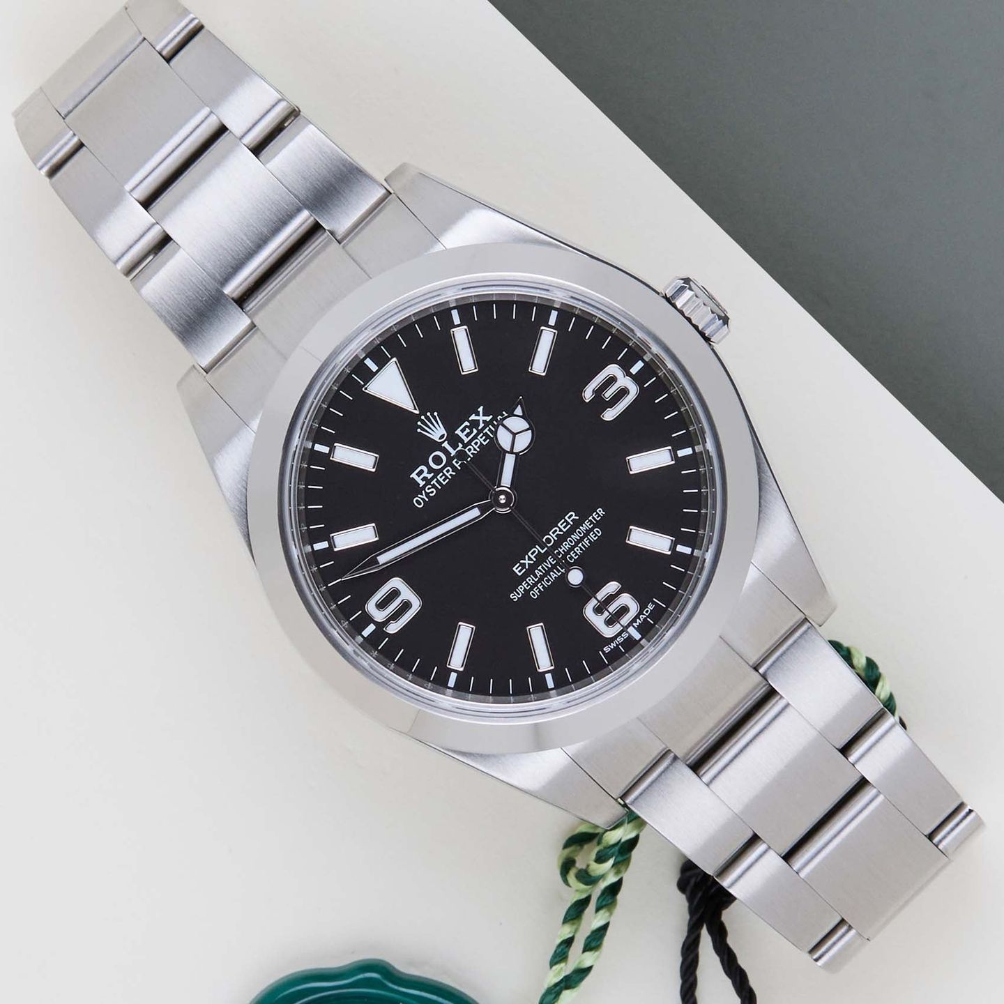 Rolex Explorer 214270 (2020) - Zwart wijzerplaat 39mm Staal (1/8)
