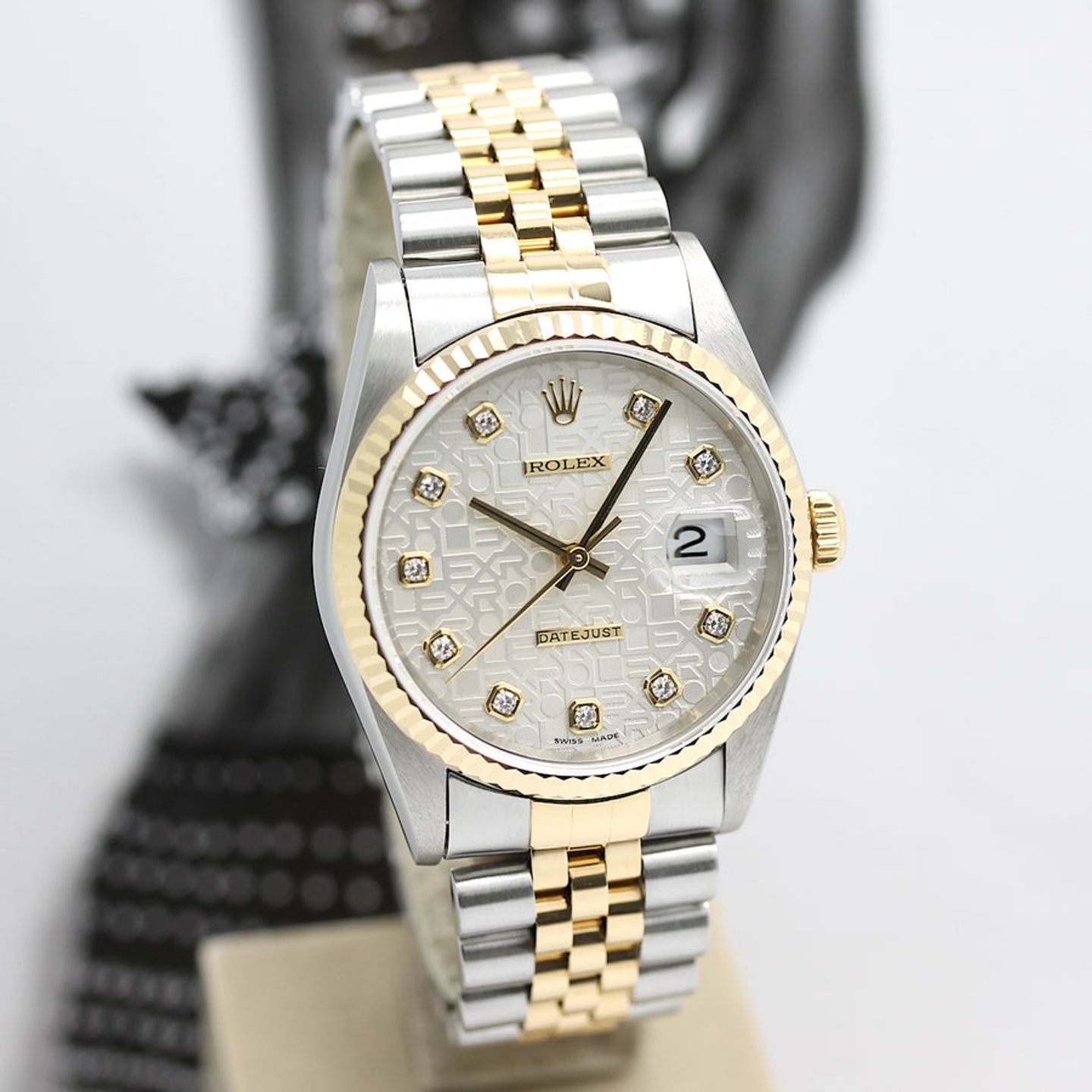 Rolex Datejust 36 16233 (1998) - Silver dial 36 mm Gold/Steel case (7/8)