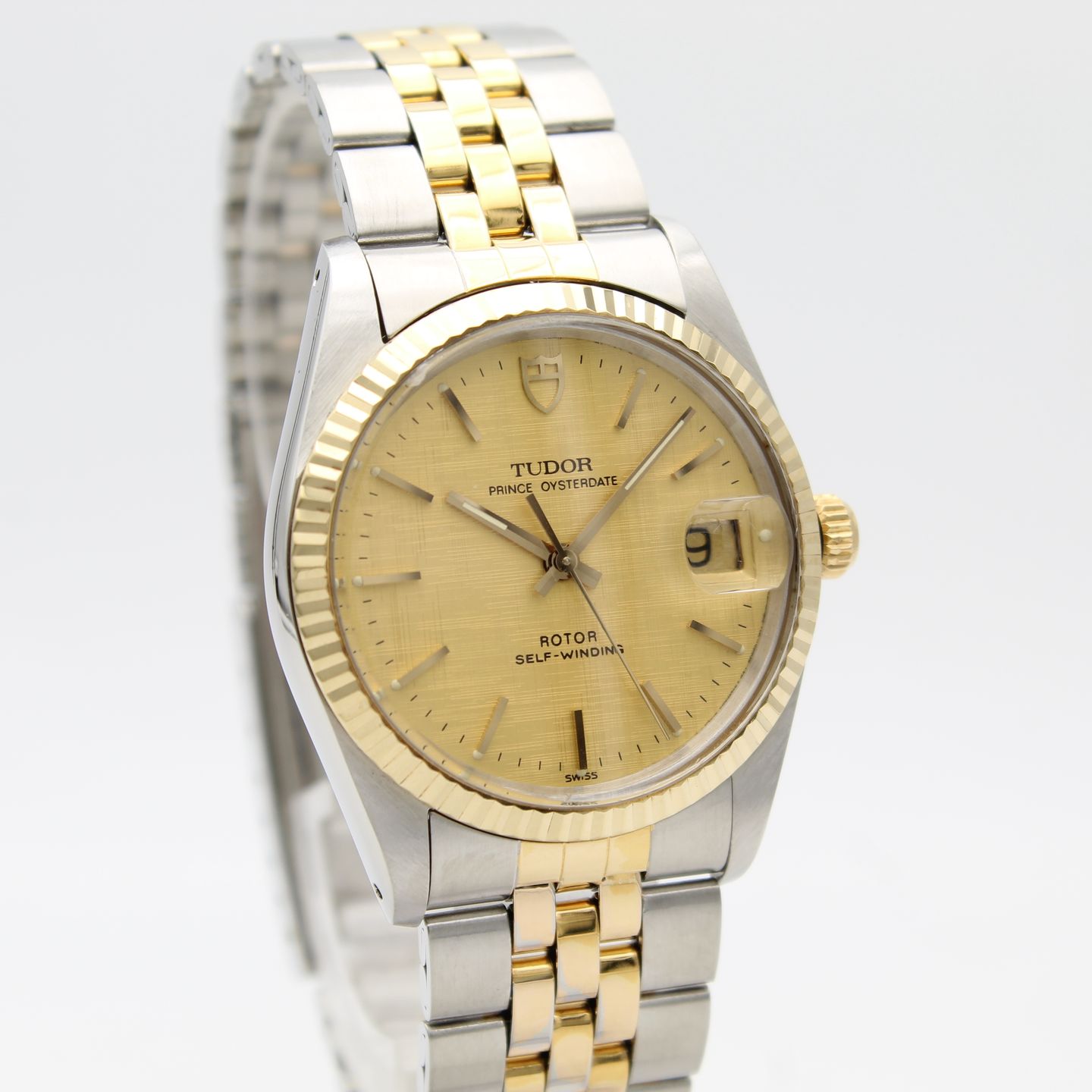 Tudor Prince Date 74033 - (2/8)