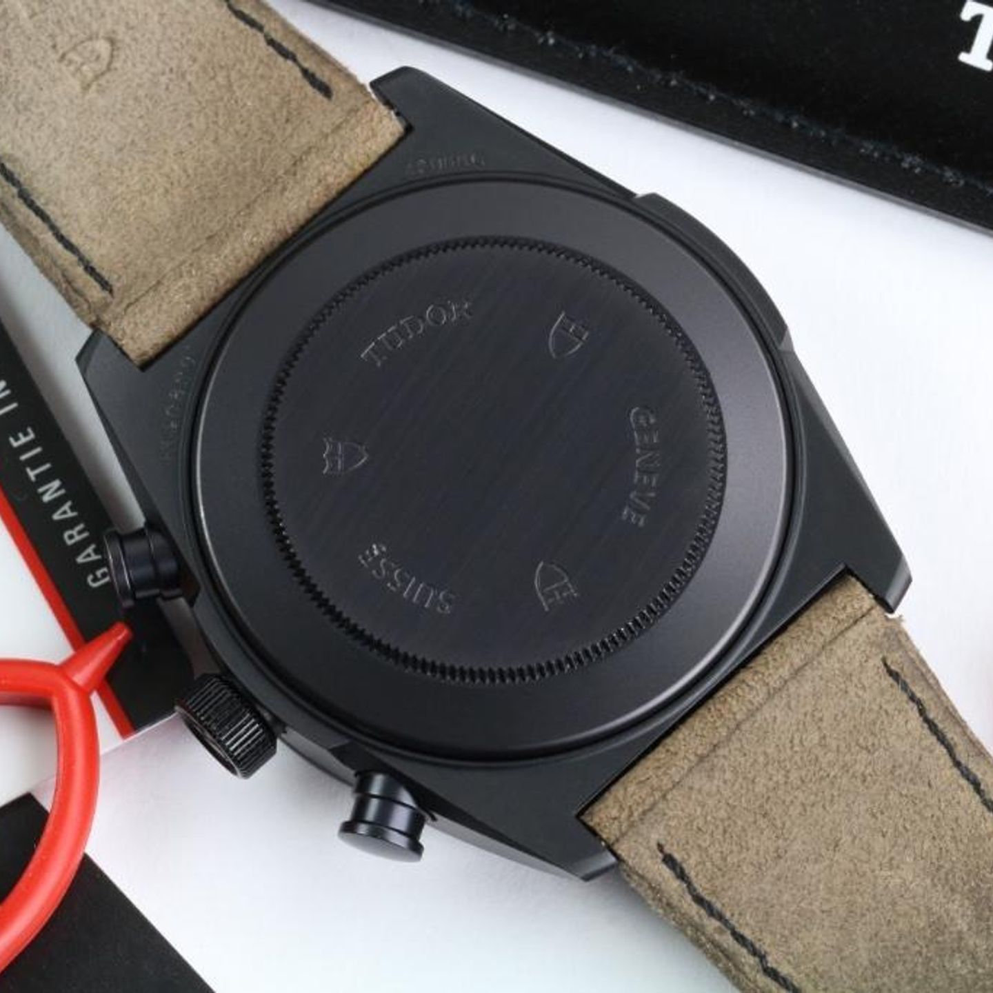 Tudor Fastrider Black Shield 42000CN (2019) - Black dial 42 mm Steel case (4/8)