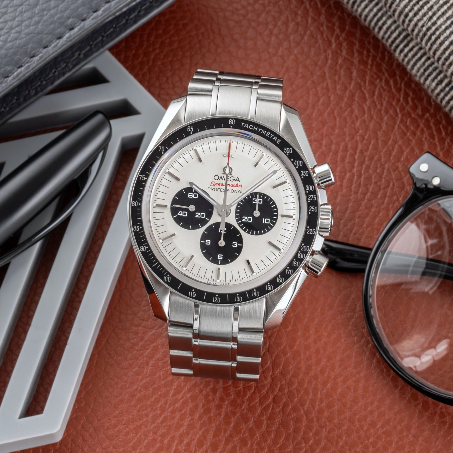 Omega Speedmaster Professional Moonwatch 522.30.42.30.04.001 (Onbekend (willekeurig serienummer)) - Wit wijzerplaat 42mm Staal (1/8)