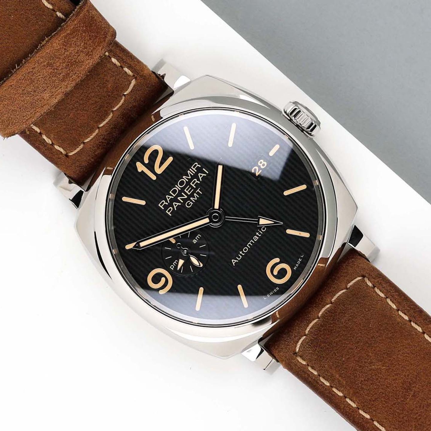 Panerai Radiomir 1940 3 Days Automatic PAM00657 (2019) - Black dial 45 mm Steel case (1/8)