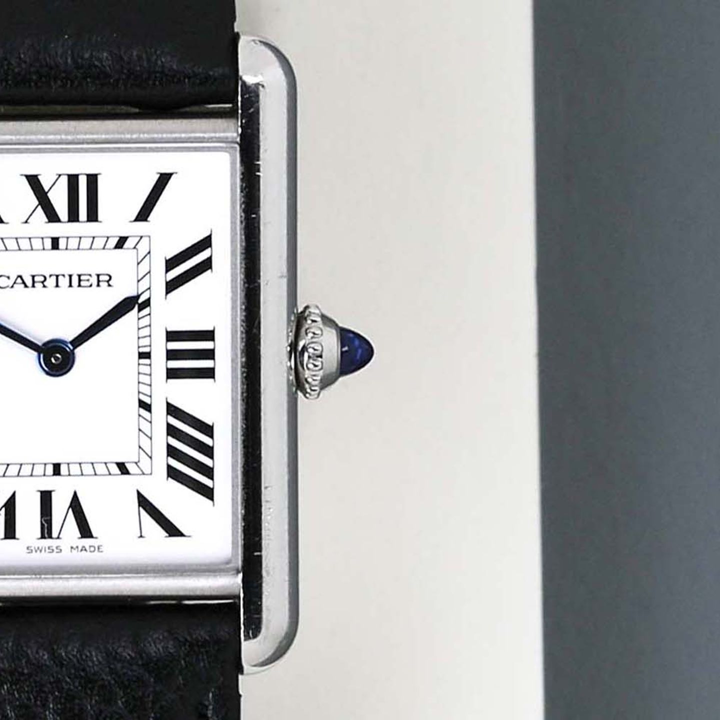 Cartier Tank WSTA0041 (2022) - Silver dial 34 mm Steel case (5/8)