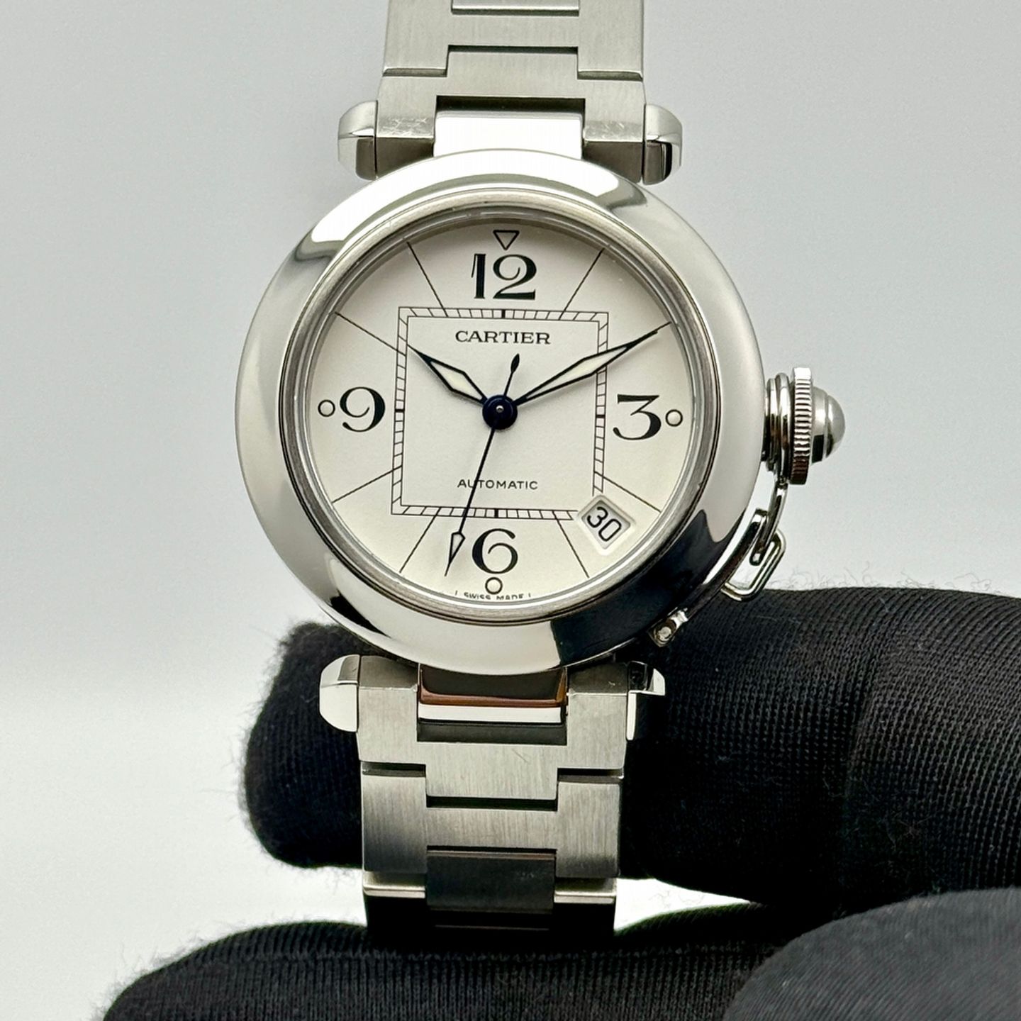 Cartier Pasha C W31074M7 - (3/8)