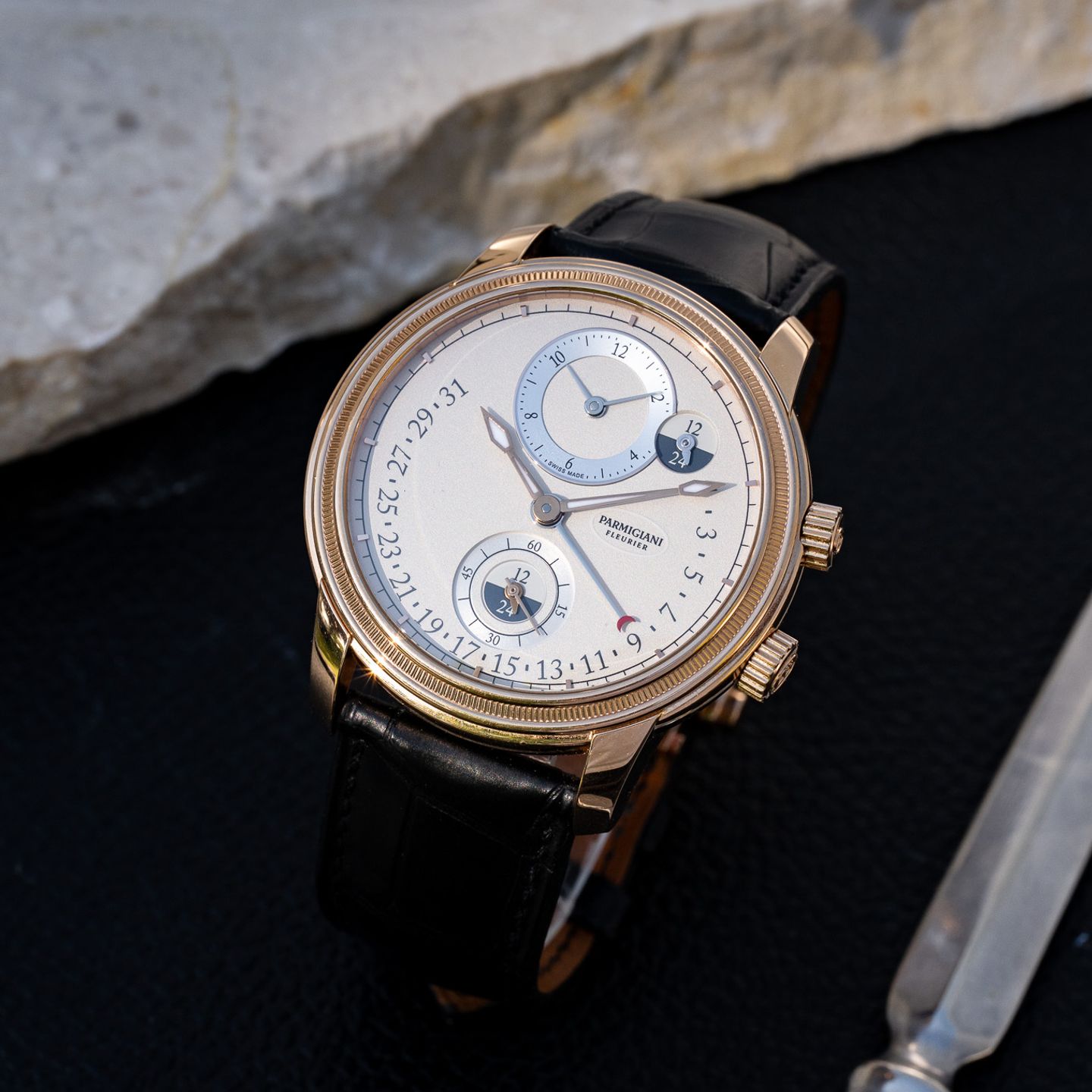 Parmigiani Fleurier Toric PFC493-1002400-HA1442 (2020) - Silver dial 43 mm Rose Gold case (6/8)