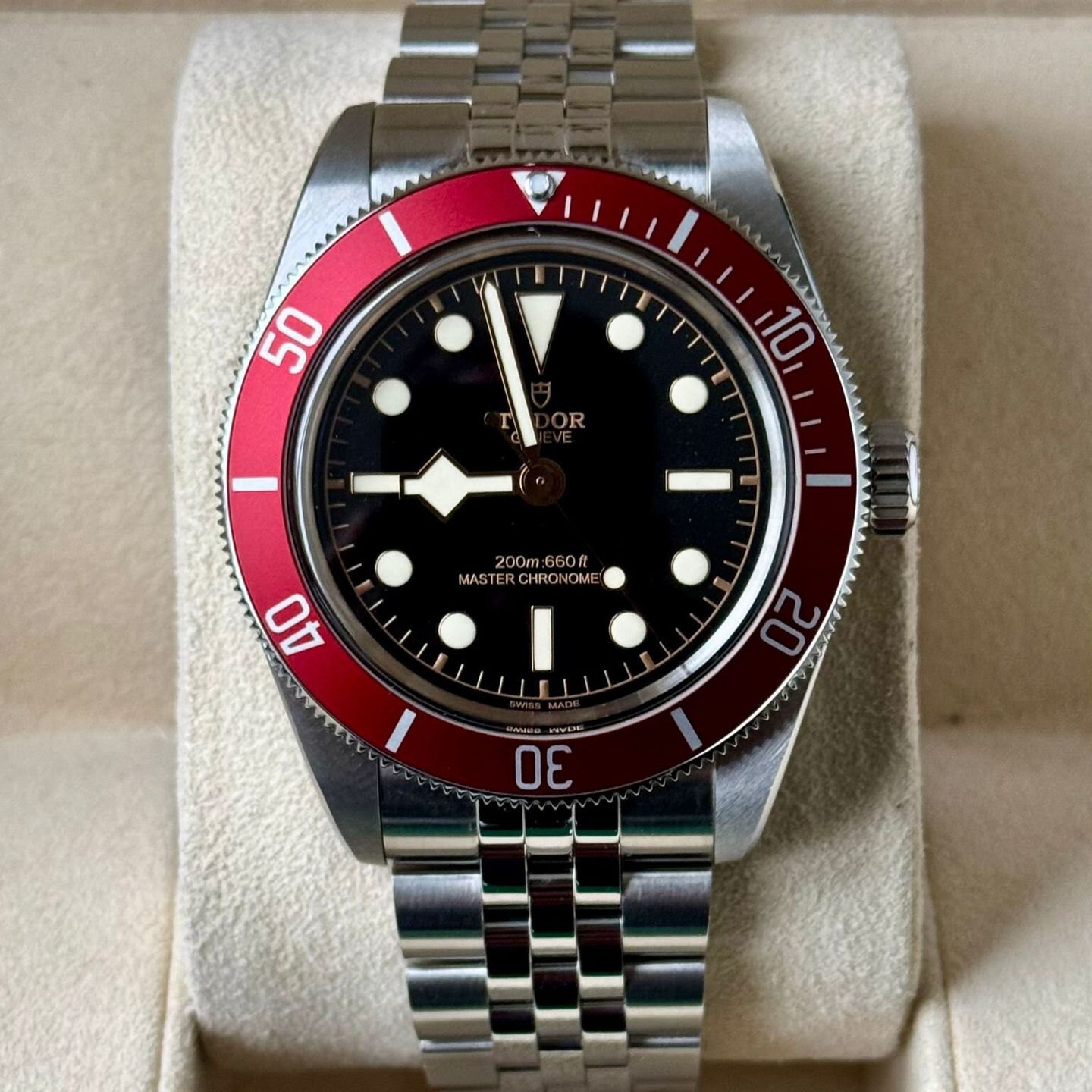 Tudor Black Bay 41 7941A1A0RU - (2/7)