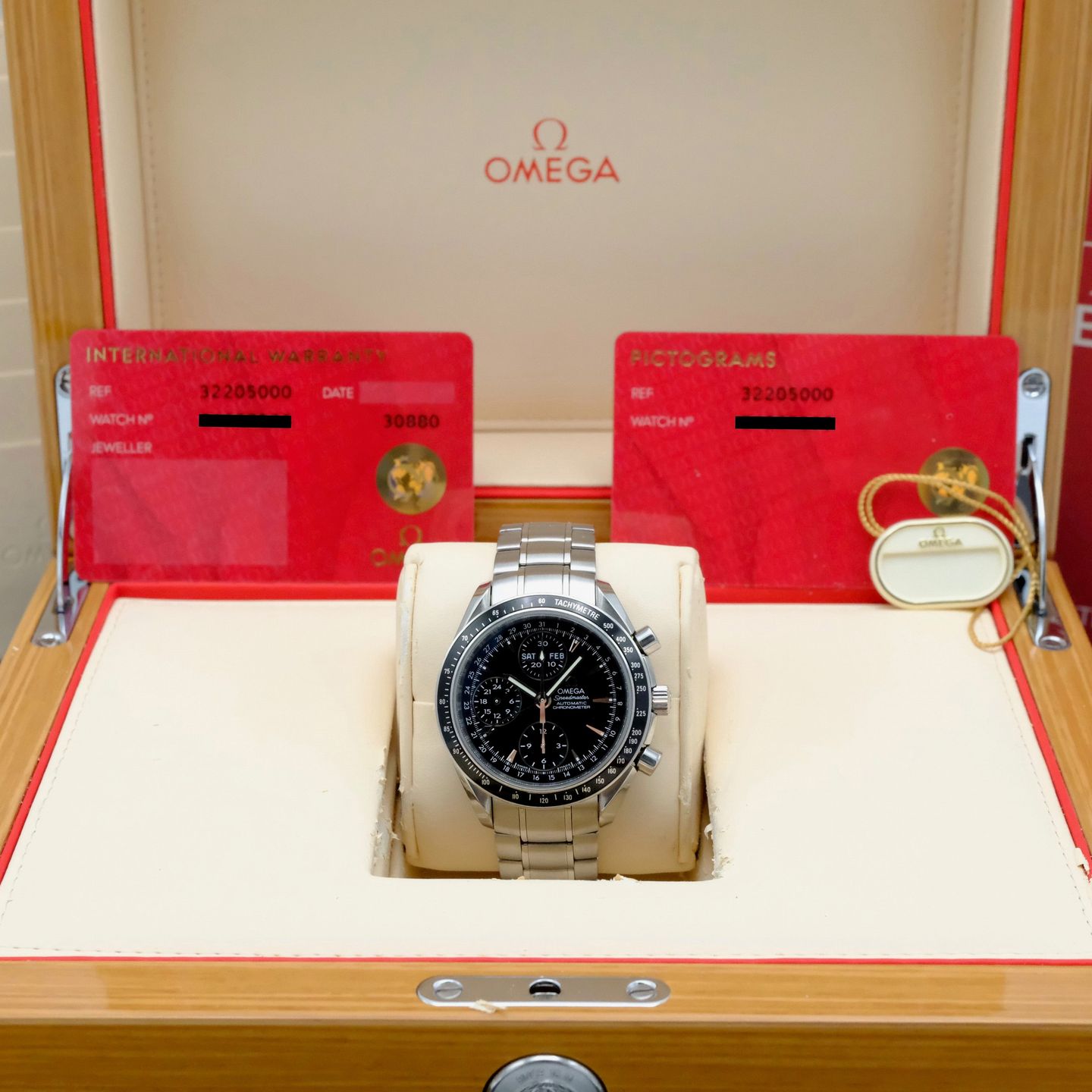 Omega Speedmaster Day Date 3220.50.00 (2007) - Black dial 40 mm Steel case (3/8)