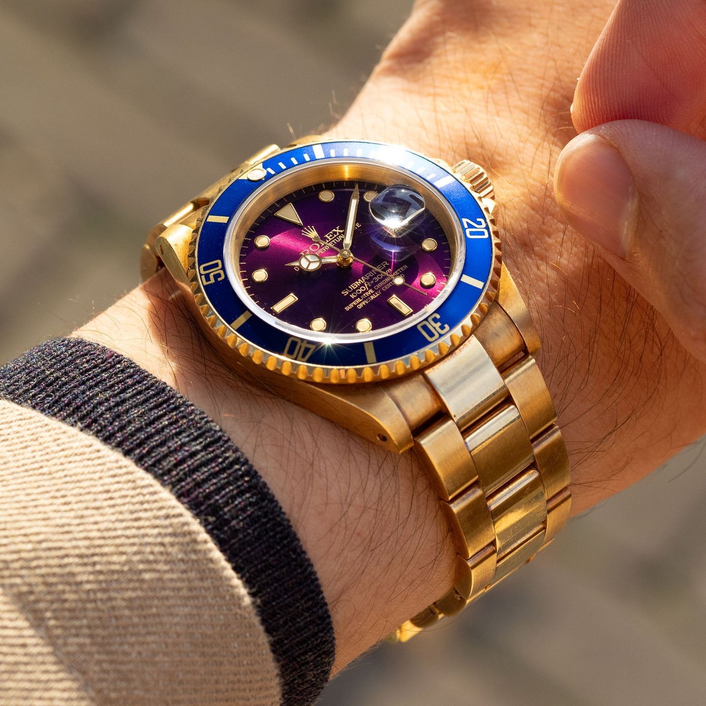 Rolex Submariner Date 16618 (Onbekend (willekeurig serienummer)) - Paars wijzerplaat 40mm Geelgoud (1/8)