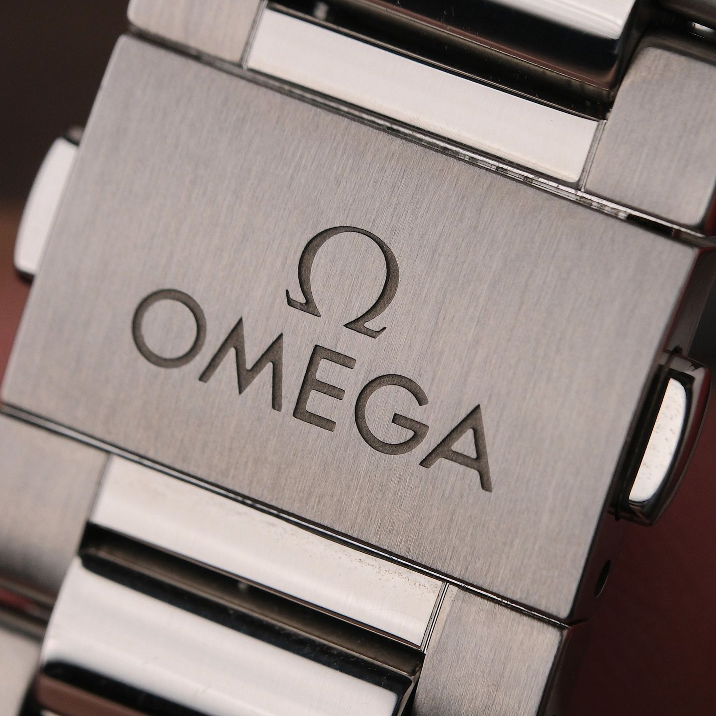 Omega Seamaster Aqua Terra 220.10.38.20.10.002 (2024) - Groen wijzerplaat 38mm Staal (3/8)
