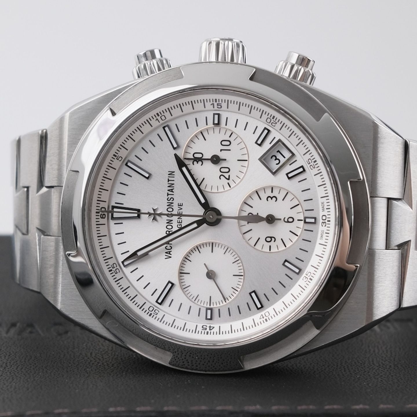 Vacheron Constantin Overseas Chronograph 5500V/110A-B075 - (5/8)