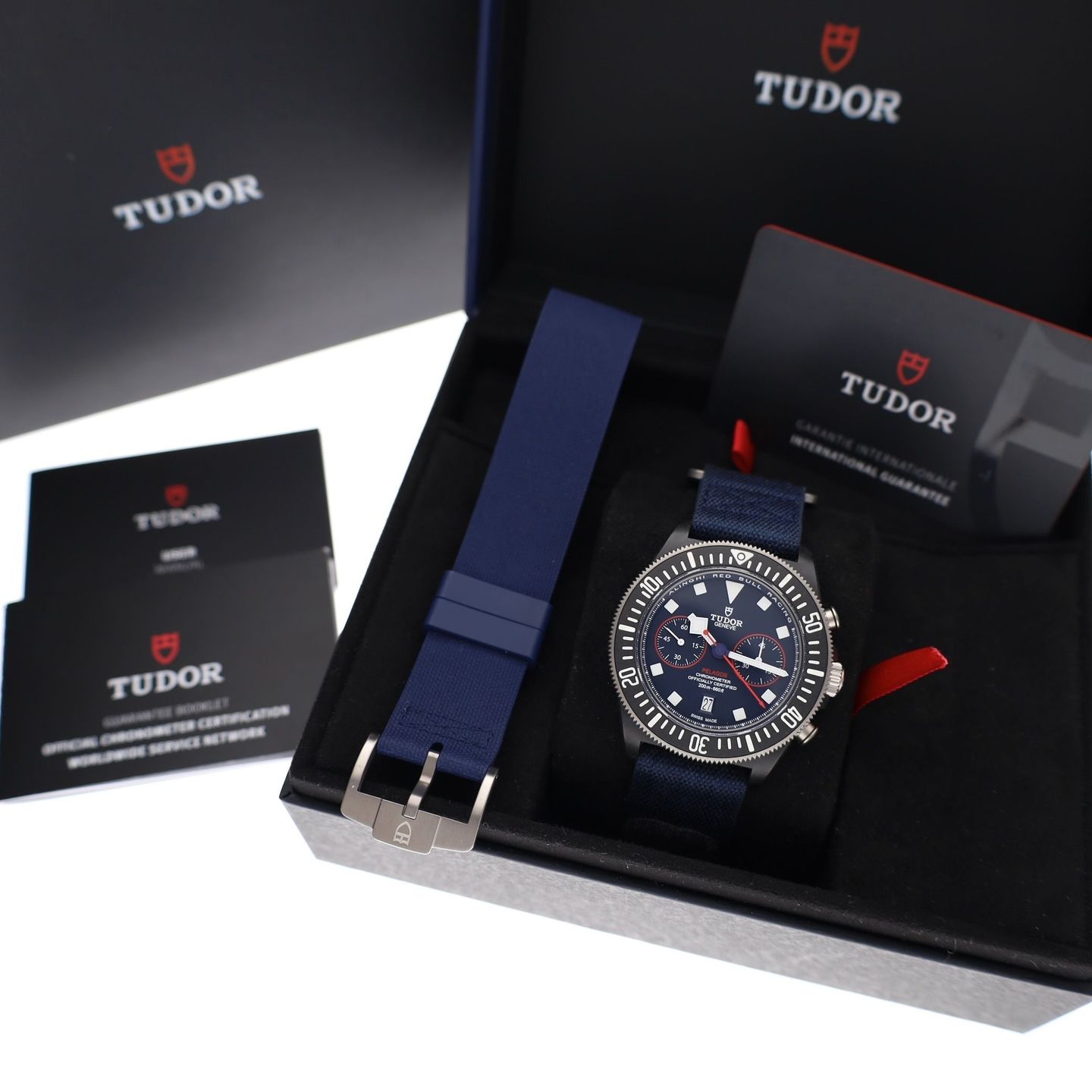 Tudor Pelagos 25807KN (2023) - Blue dial 43 mm Carbon case (3/8)