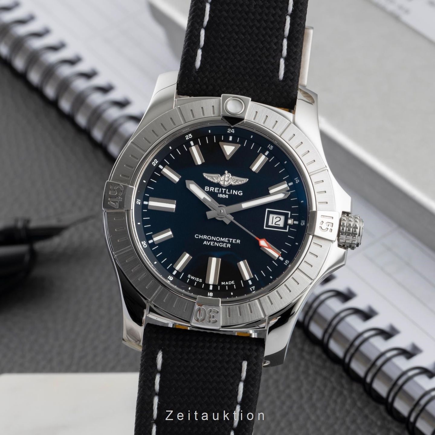 Breitling Avenger A17318101B1X2 - (1/8)