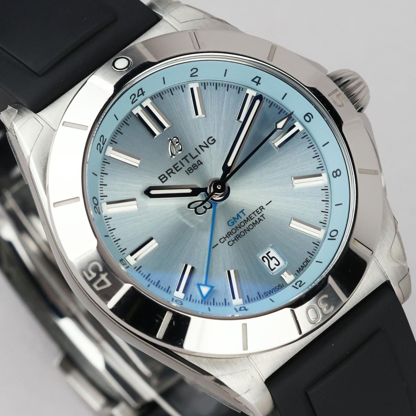 Breitling Chronomat GMT P32398 (2023) - 40 mm Steel case (3/8)