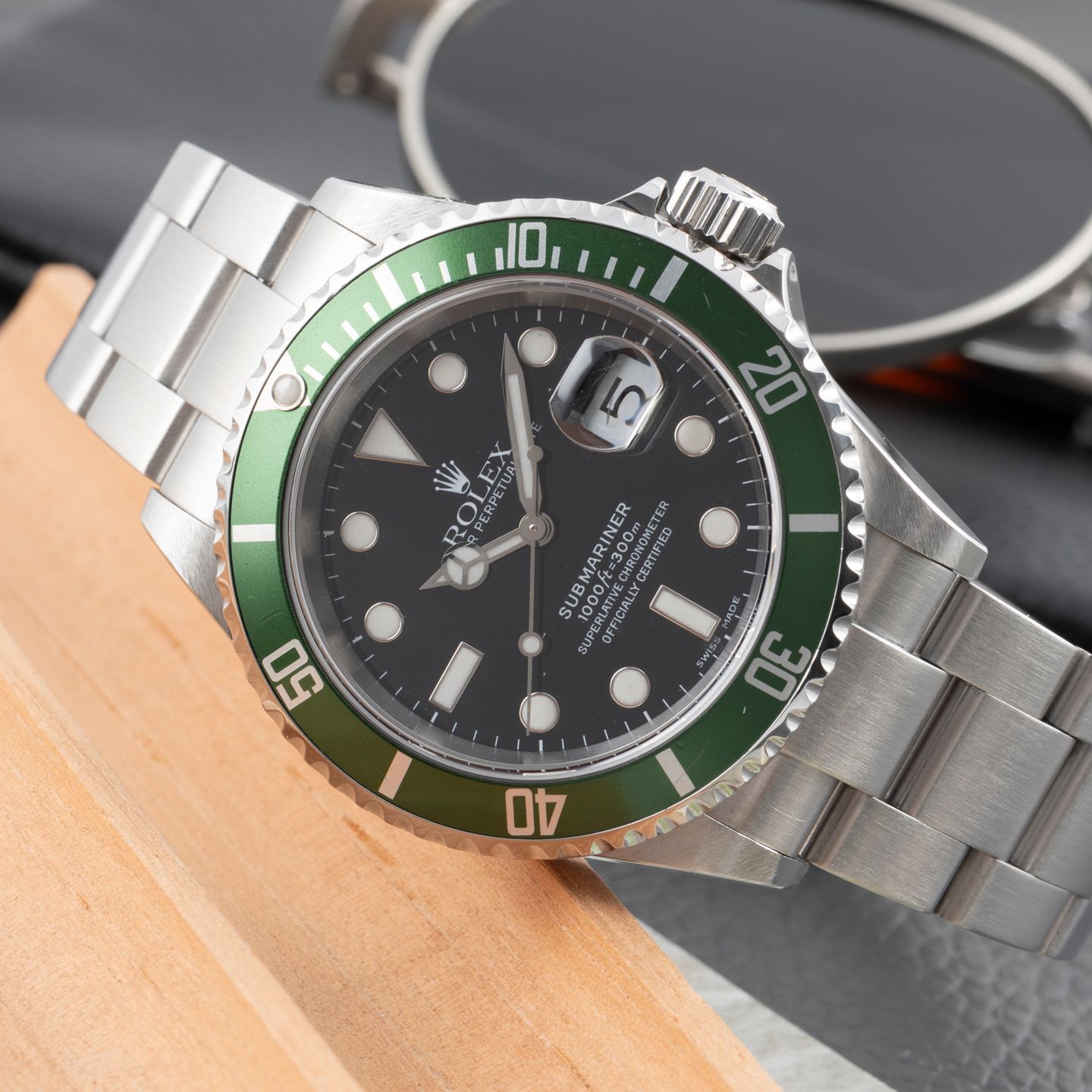 Rolex Submariner Date 16610T - (2/8)