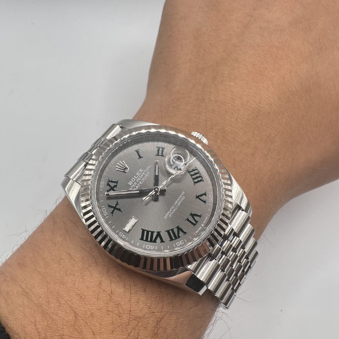 Rolex Datejust 41 126334 (2024) - Zilver wijzerplaat 41mm Staal (4/6)