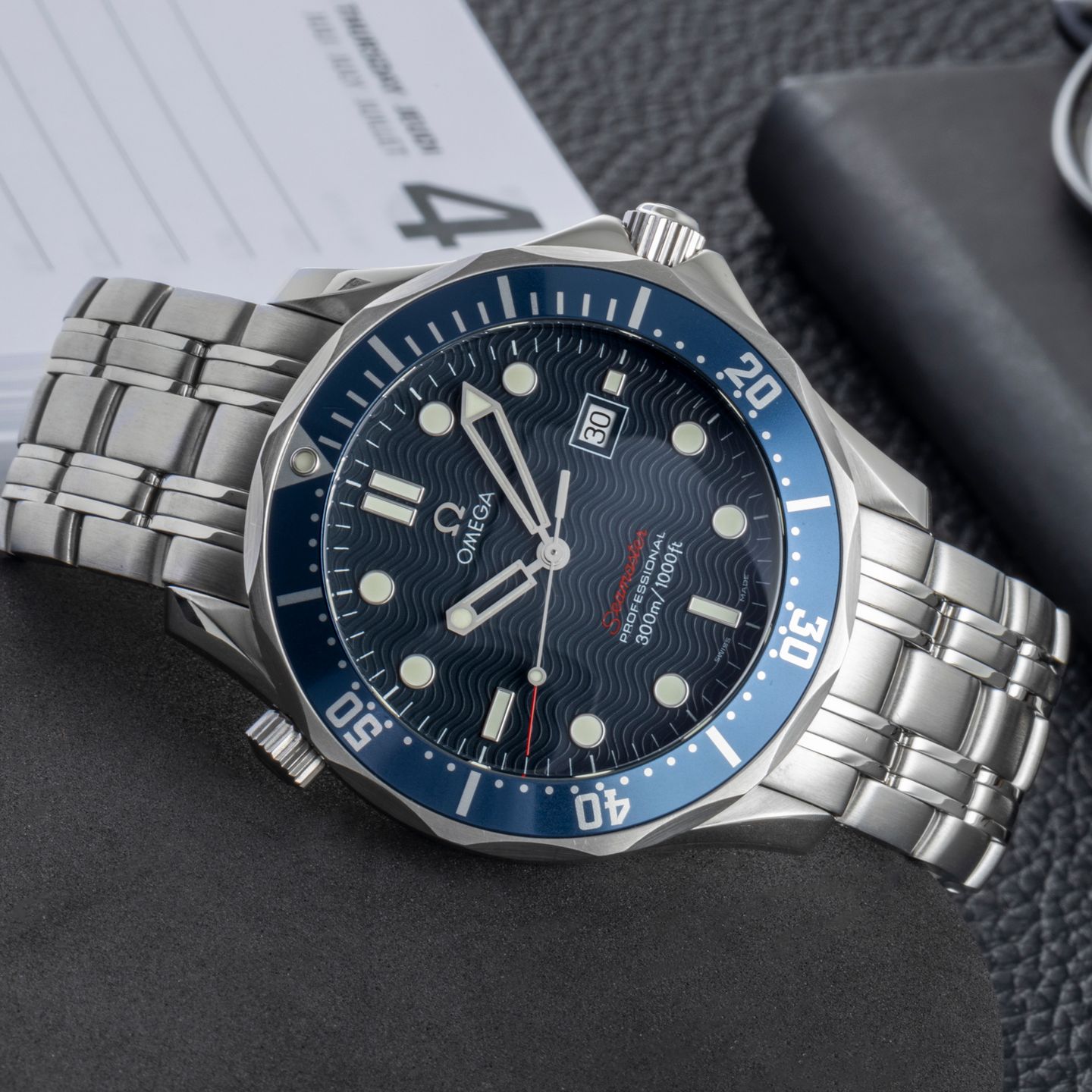 Omega Seamaster Diver 300 M 2221.80.00 - (2/8)