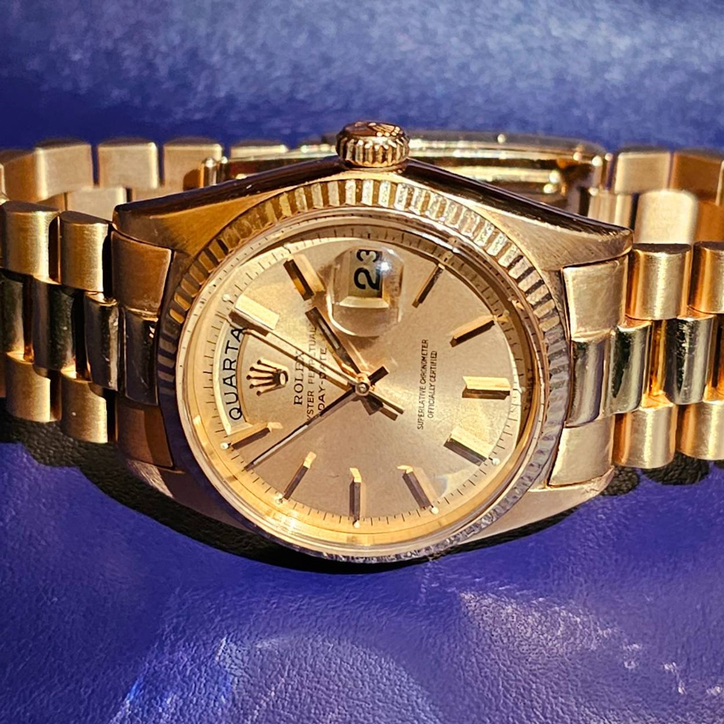 Rolex Day-Date 1803 (1970) - Champagne dial 36 mm Rose Gold case (3/5)