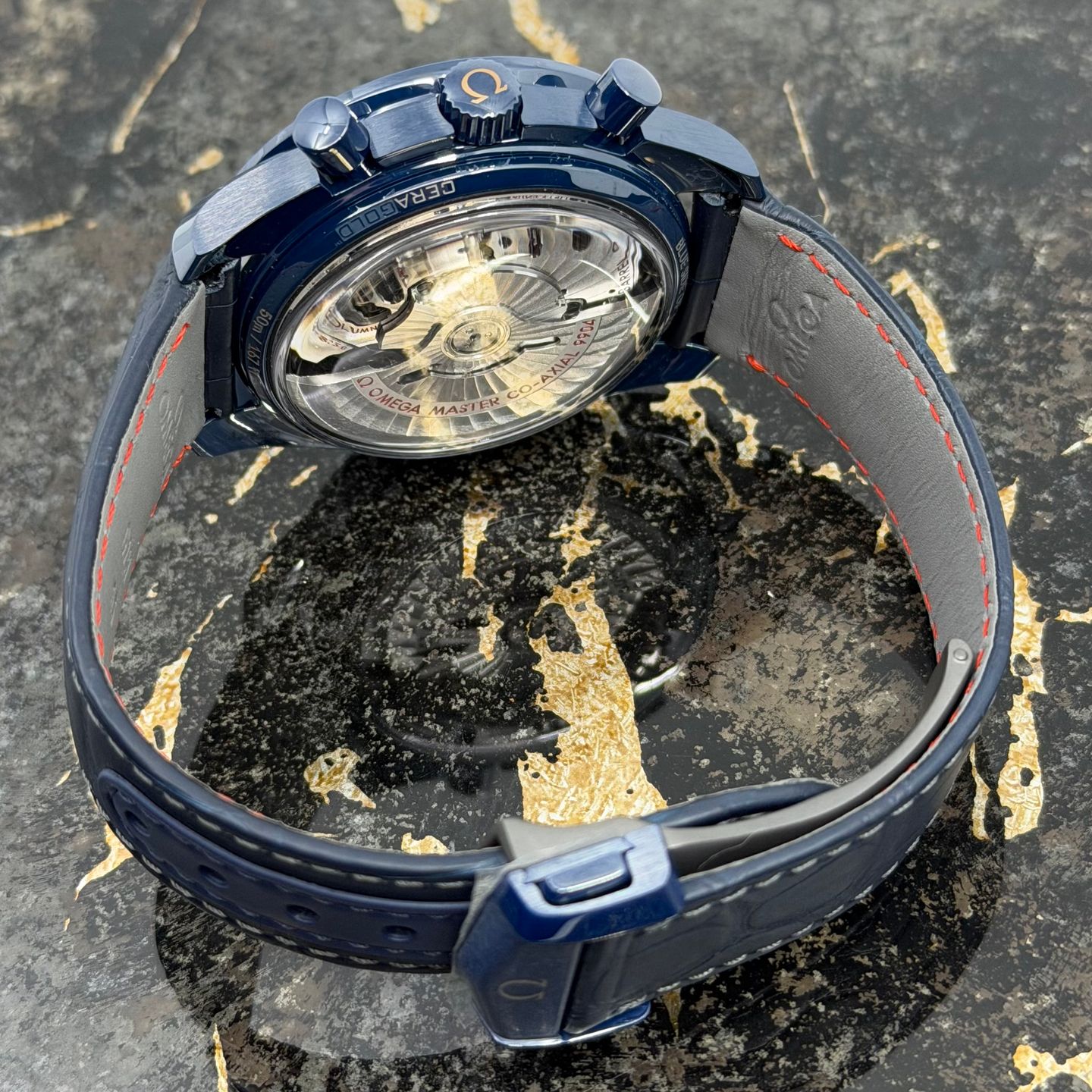 Omega Speedmaster Moonphase 304.93.44.52.03.002 (2026) - Blauw wijzerplaat 44mm Keramiek (3/8)