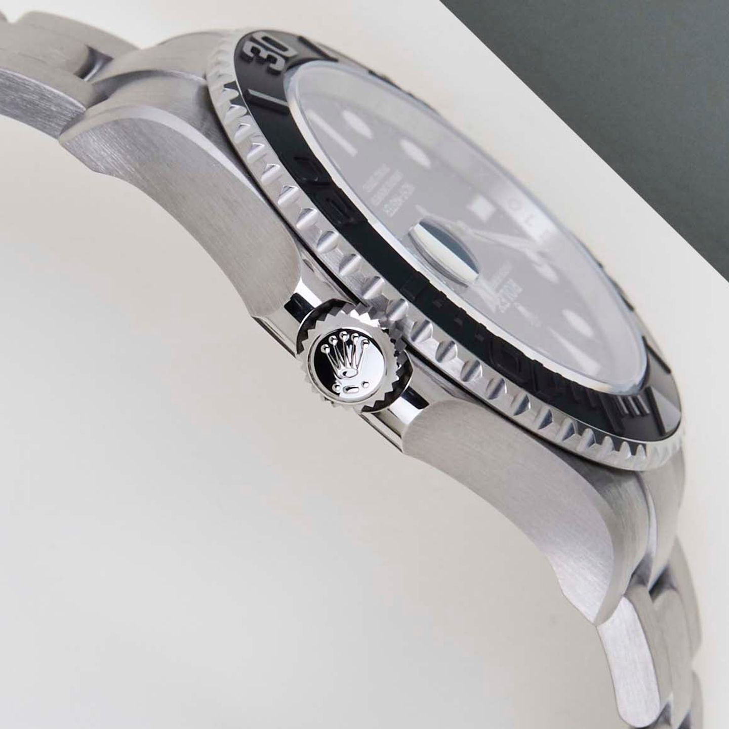 Rolex Yacht-Master 42 226627 (2025) - Black dial 42 mm Titanium case (5/5)