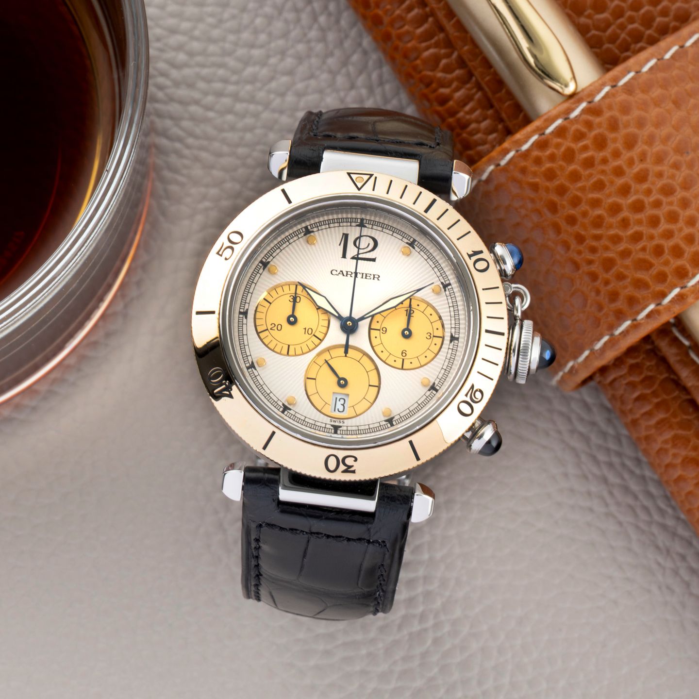 Cartier Pasha W3101155 (2000) - White dial 38 mm Gold/Steel case (1/8)