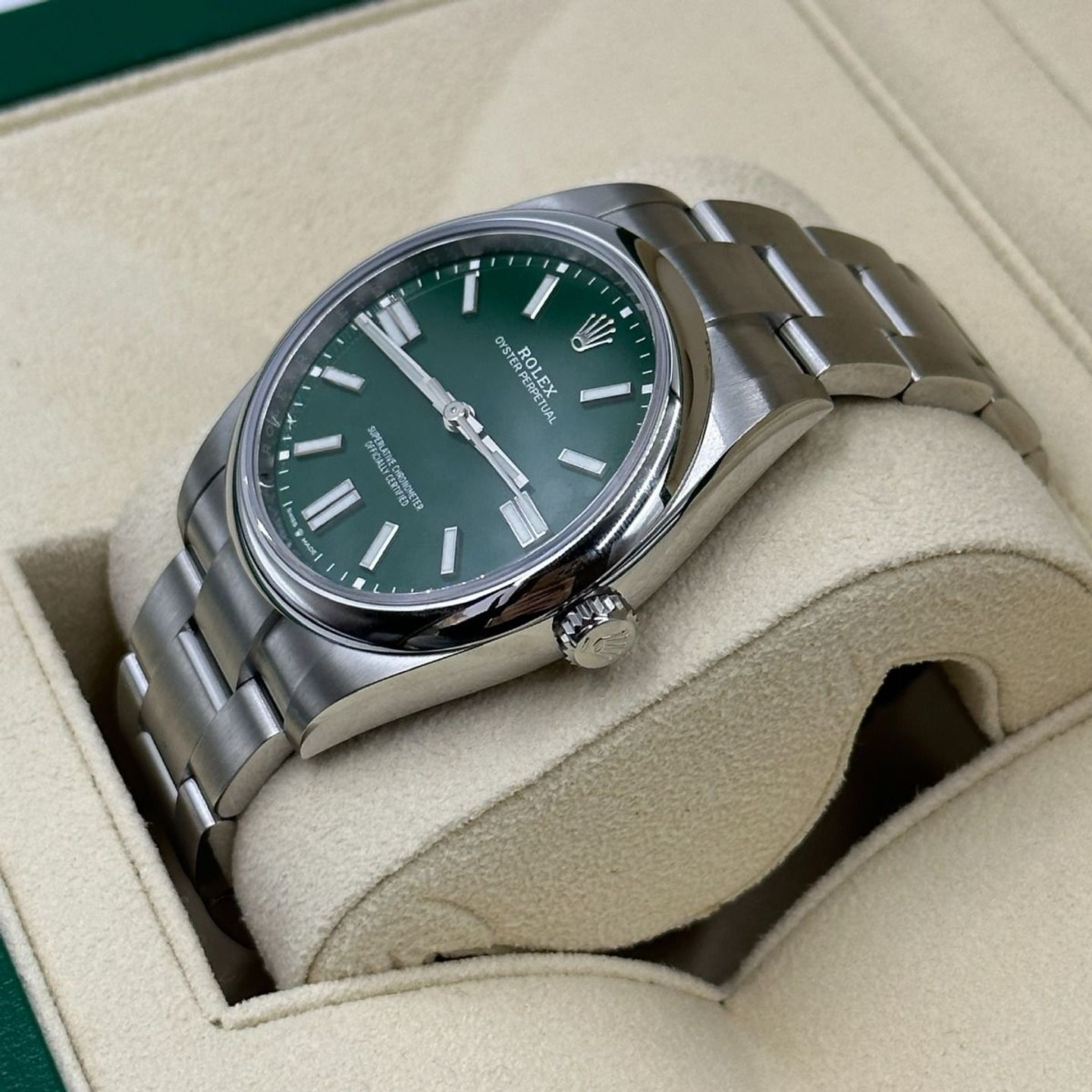 Rolex Oyster Perpetual 41 124300 (2024) - Groen wijzerplaat 41mm Staal (6/8)