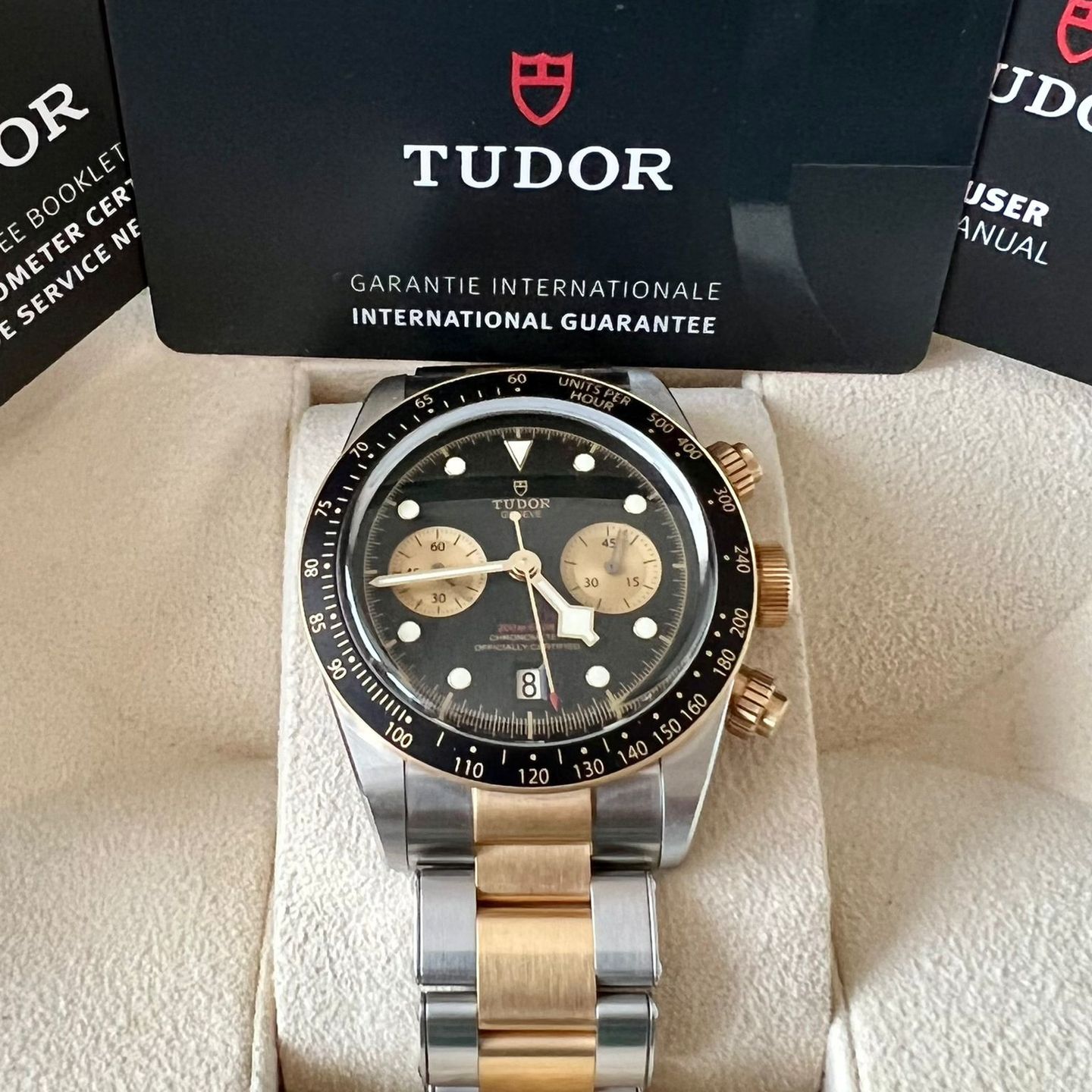 Tudor Black Bay Chrono 79363N (2022) - Black dial 41 mm Steel case (5/5)