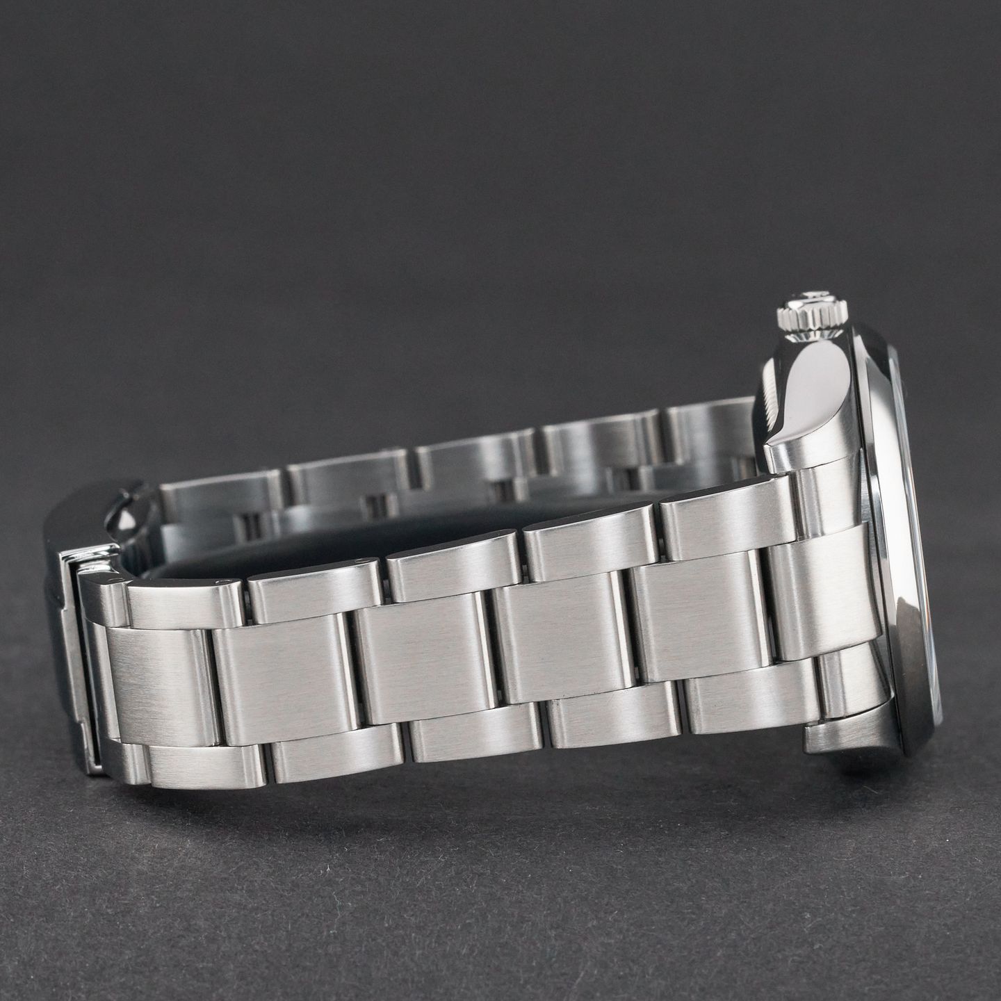 Rolex Oyster Perpetual 34 114200 - (6/8)