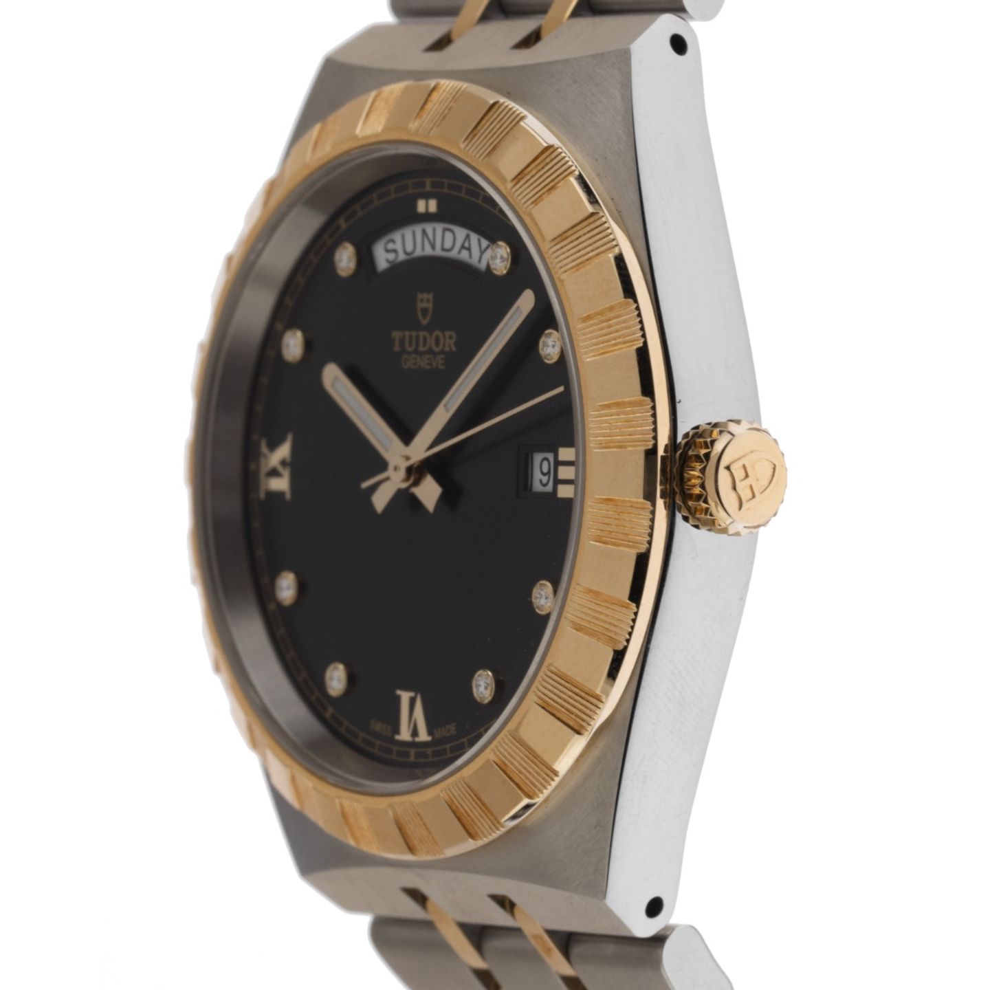 Tudor Royal 28603 (2025) - Black dial 41 mm Steel case (4/7)