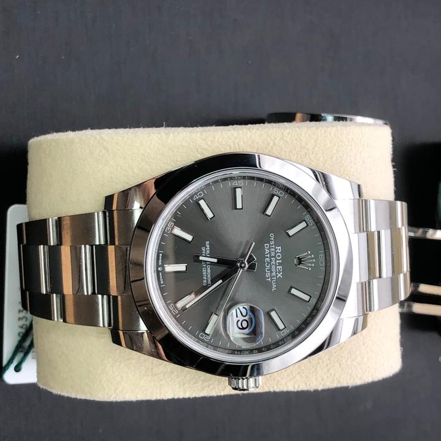 Rolex Datejust 126300 - (6/8)