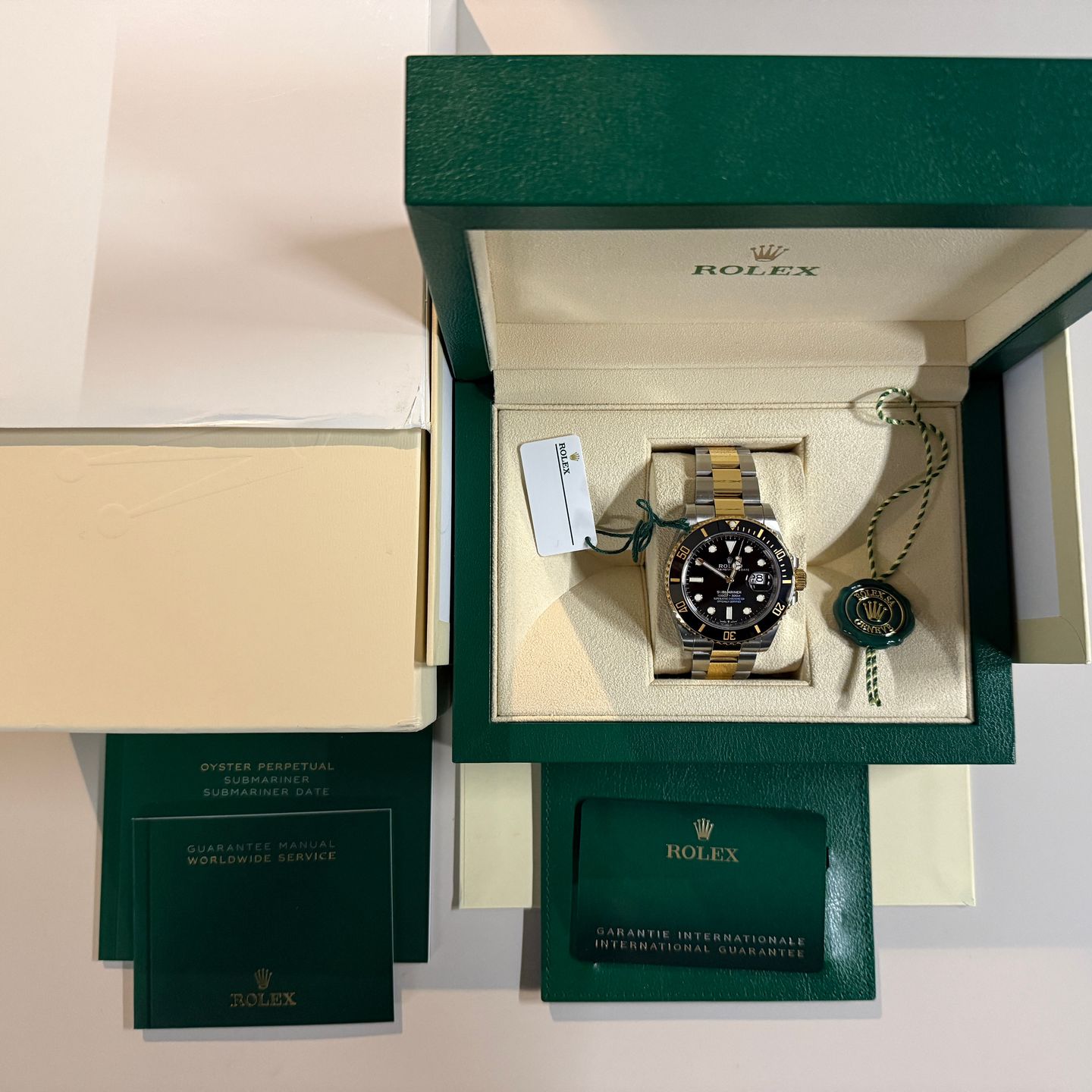 Rolex Submariner Date 126613LN - (2/7)