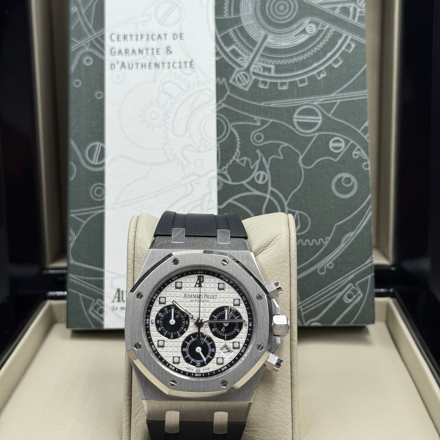 Audemars Piguet Royal Oak Chronograph 26035PT (2006) - White dial 41 mm Platinum case (3/6)
