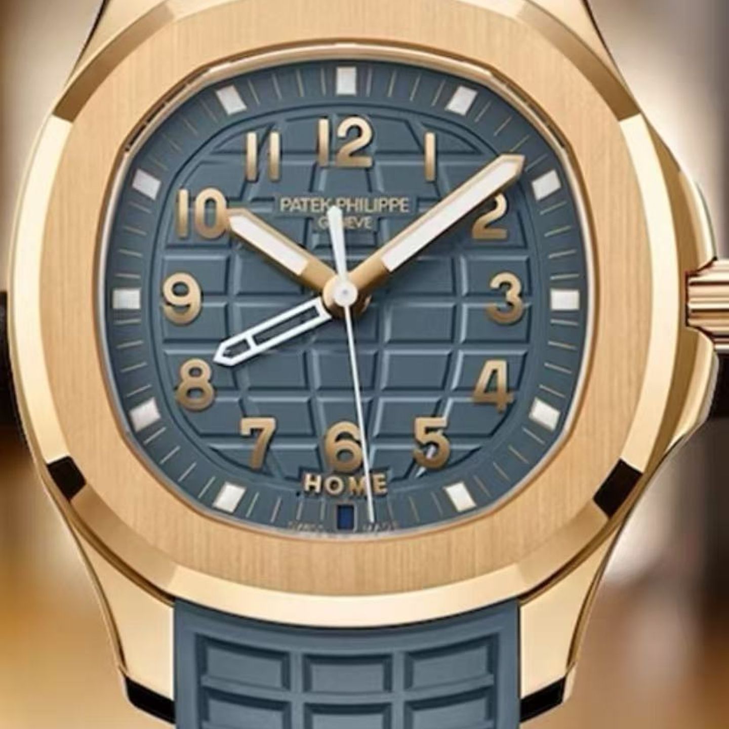 Patek Philippe Aquanaut 5269R-001 (2024) - Blue dial 39 mm Rose Gold case (8/8)