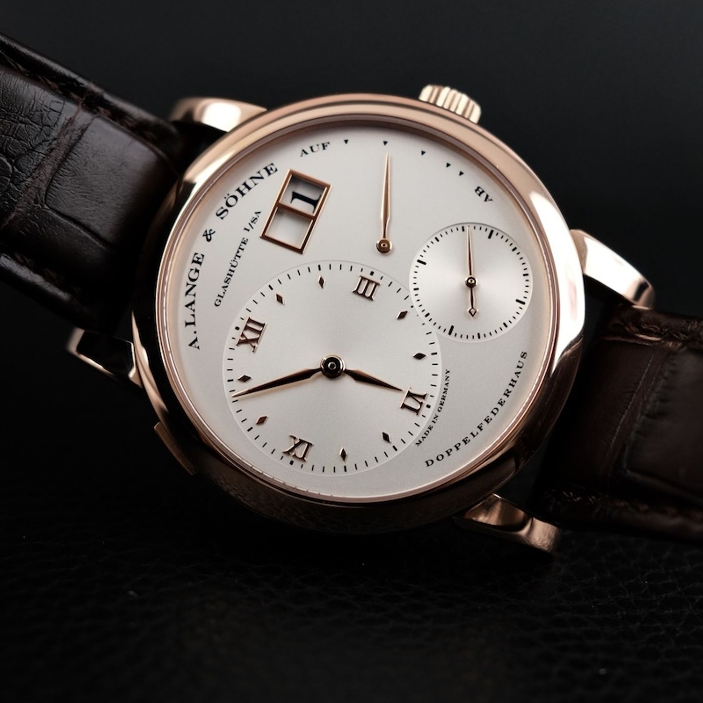 Unknown Unknown 101.032 (2007) - (3/8)