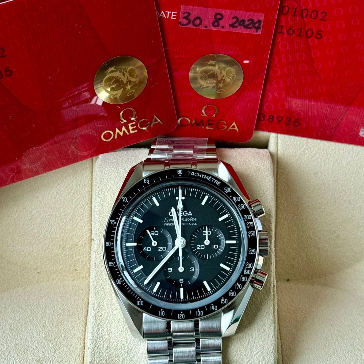 Omega Speedmaster Professional Moonwatch 310.30.42.50.01.002 (2024) - Black dial 42 mm Steel case (7/7)