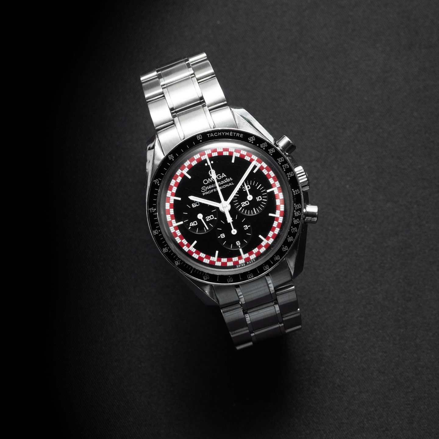 Omega Speedmaster Professional Moonwatch 311.30.42.30.01.004 (2013) - Black dial 42 mm Steel case (2/6)