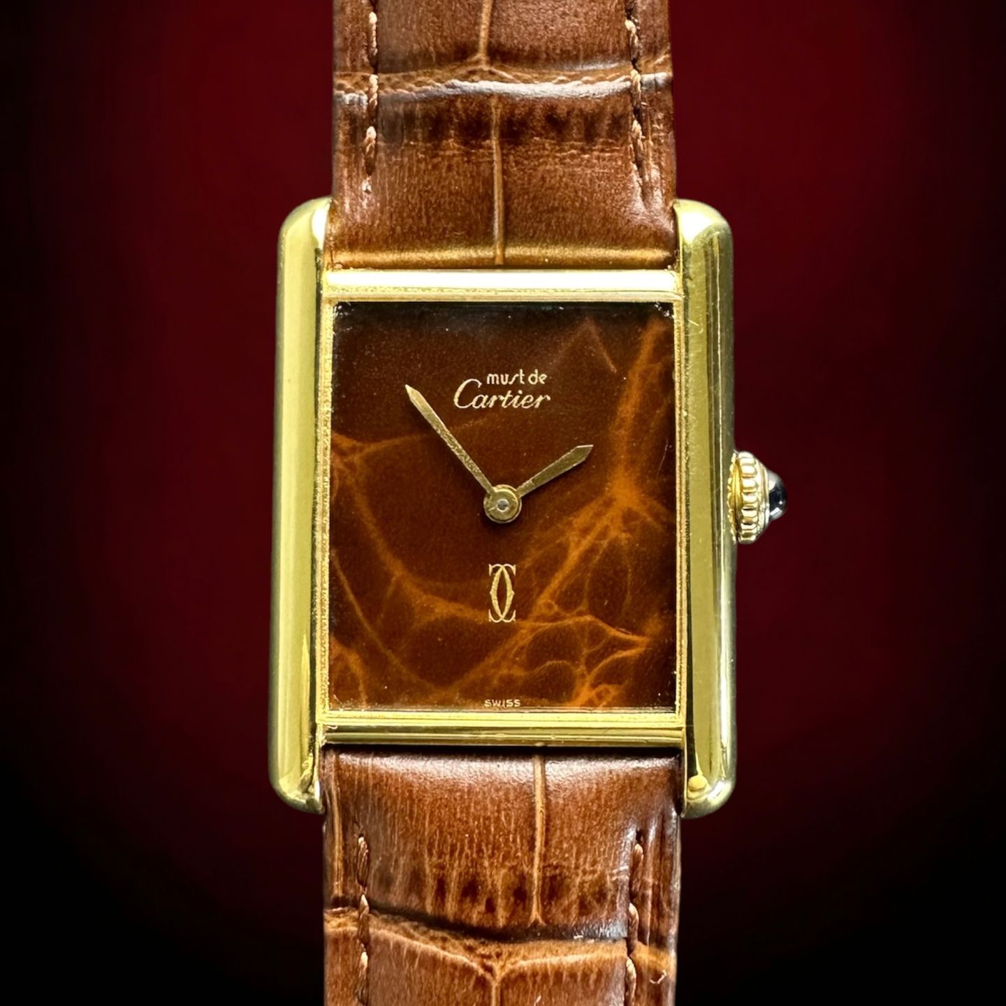 Cartier Tank Vermeil Tank Vermeil Wood dial (1981) - Bruin wijzerplaat 23mm Goud/Staal (1/8)