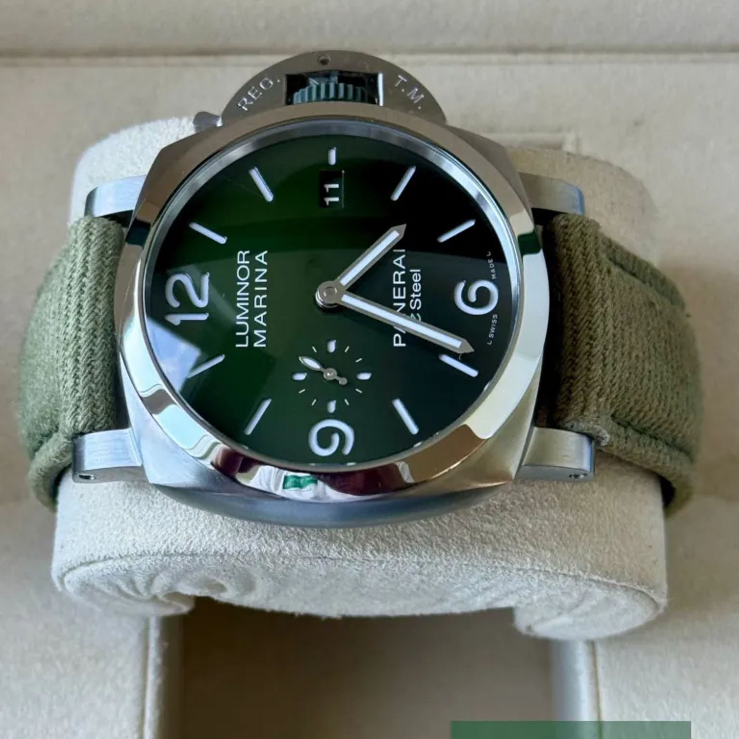 Panerai Luminor Marina PAM01356 (2021) - Green dial 44 mm Steel case (5/7)