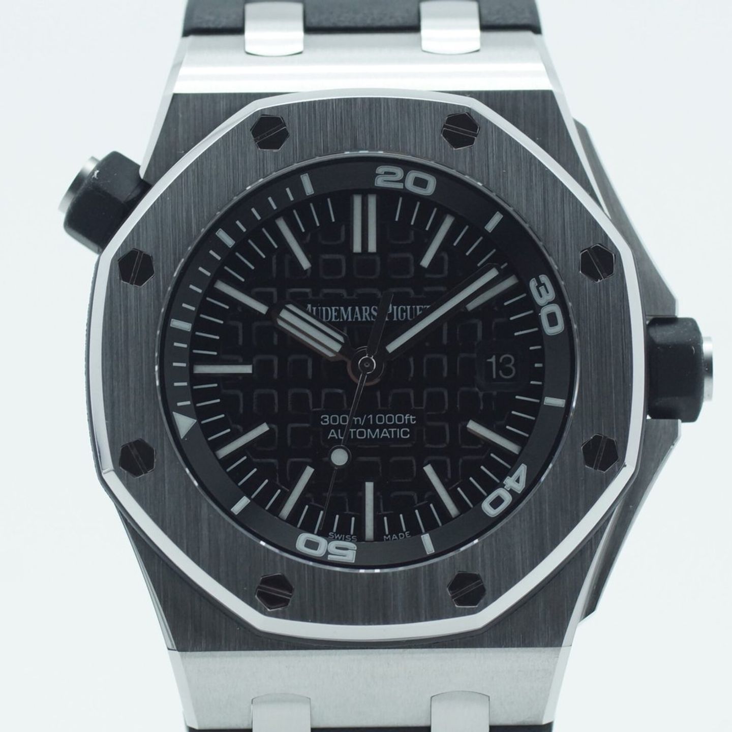 Audemars Piguet Royal Oak Offshore Diver 15703ST - (3/8)