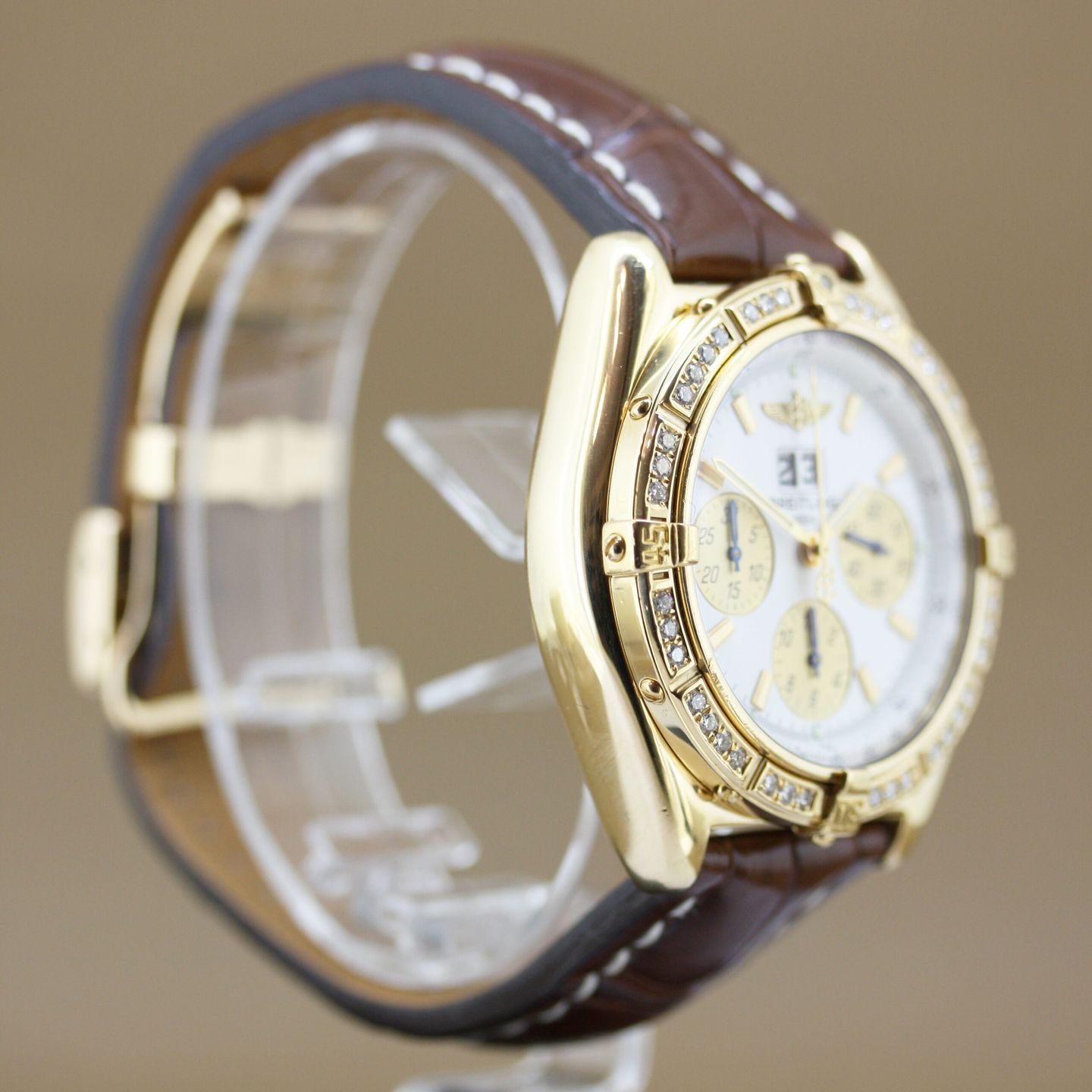 Breitling Crosswind Special K44355 (Unknown (random serial)) - White dial 44 mm Yellow Gold case (4/8)