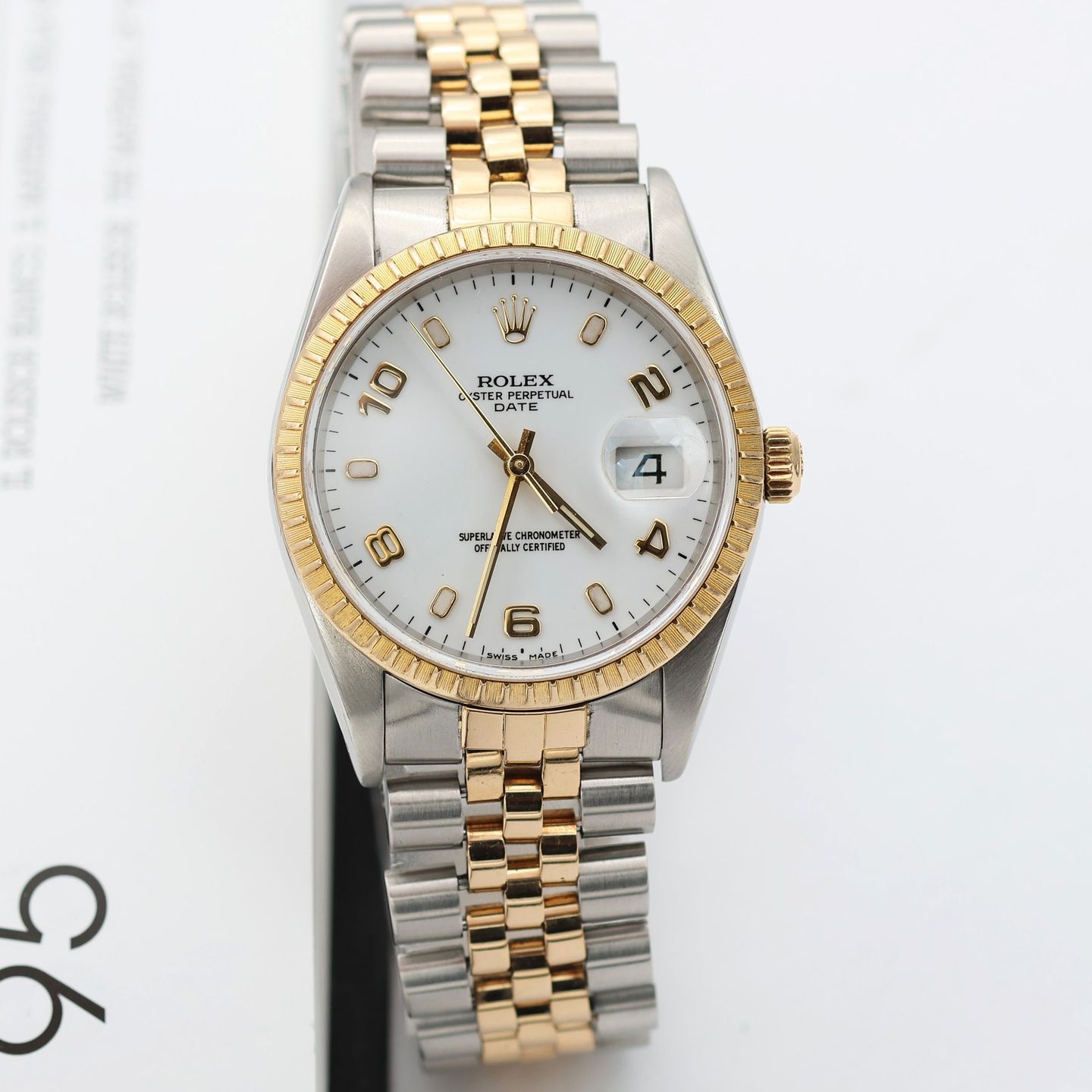 Rolex Oyster Perpetual Date 15233 - (8/8)