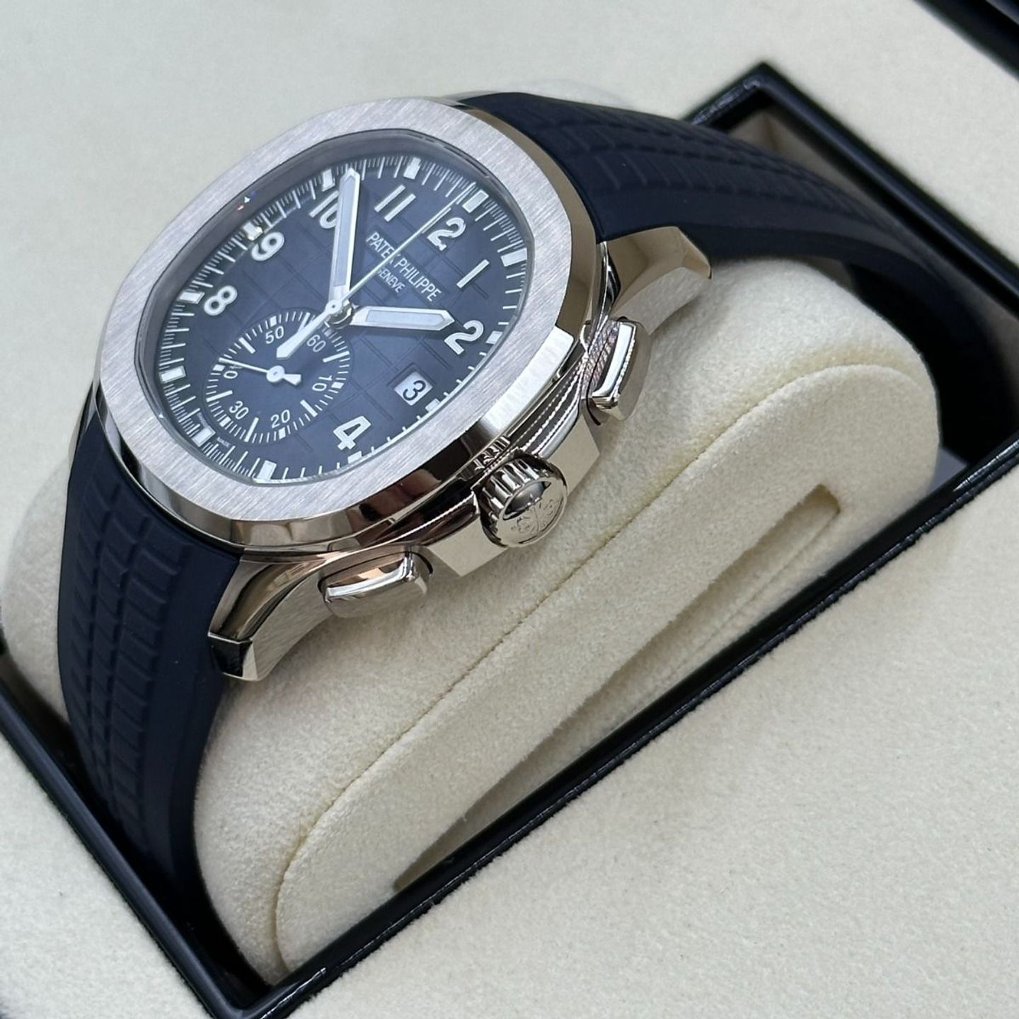 Patek Philippe Aquanaut 5968G-001 (2021) - Blauw wijzerplaat 42mm Witgoud (5/8)