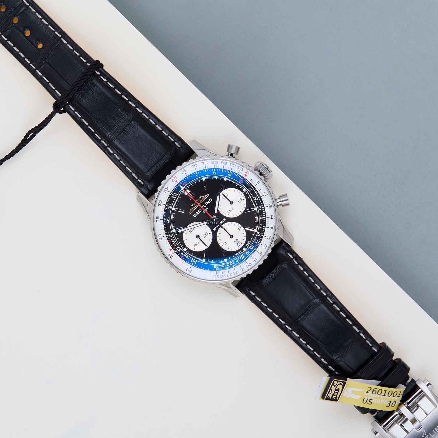 Breitling Navitimer 1 B01 Chronograph AB0138 - (2/8)